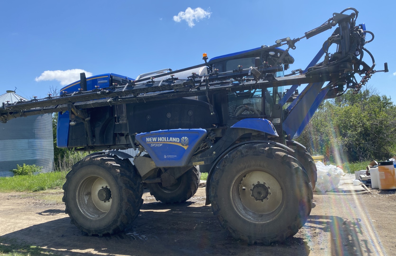 2019 New Holland SP.310F Sprayer/High Clearance