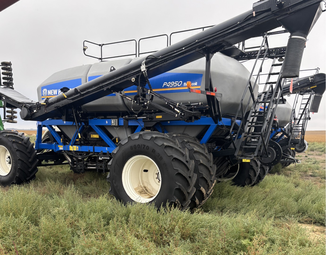 2016 New Holland P4950 Air Tank/Cart