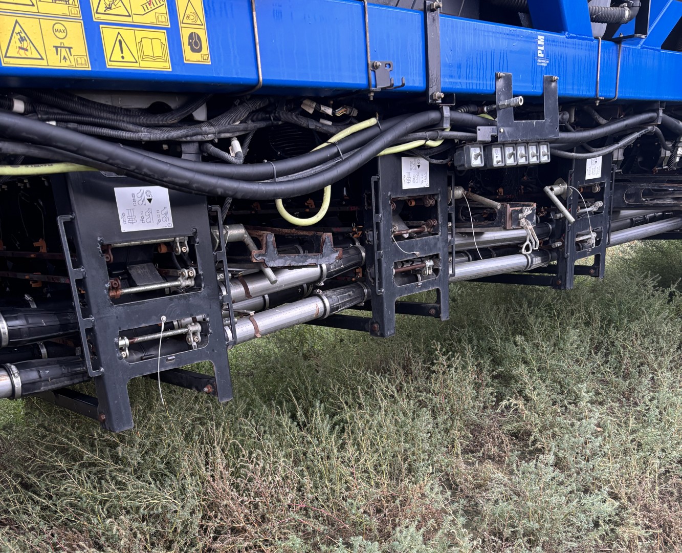 2016 New Holland P4950 Air Tank/Cart