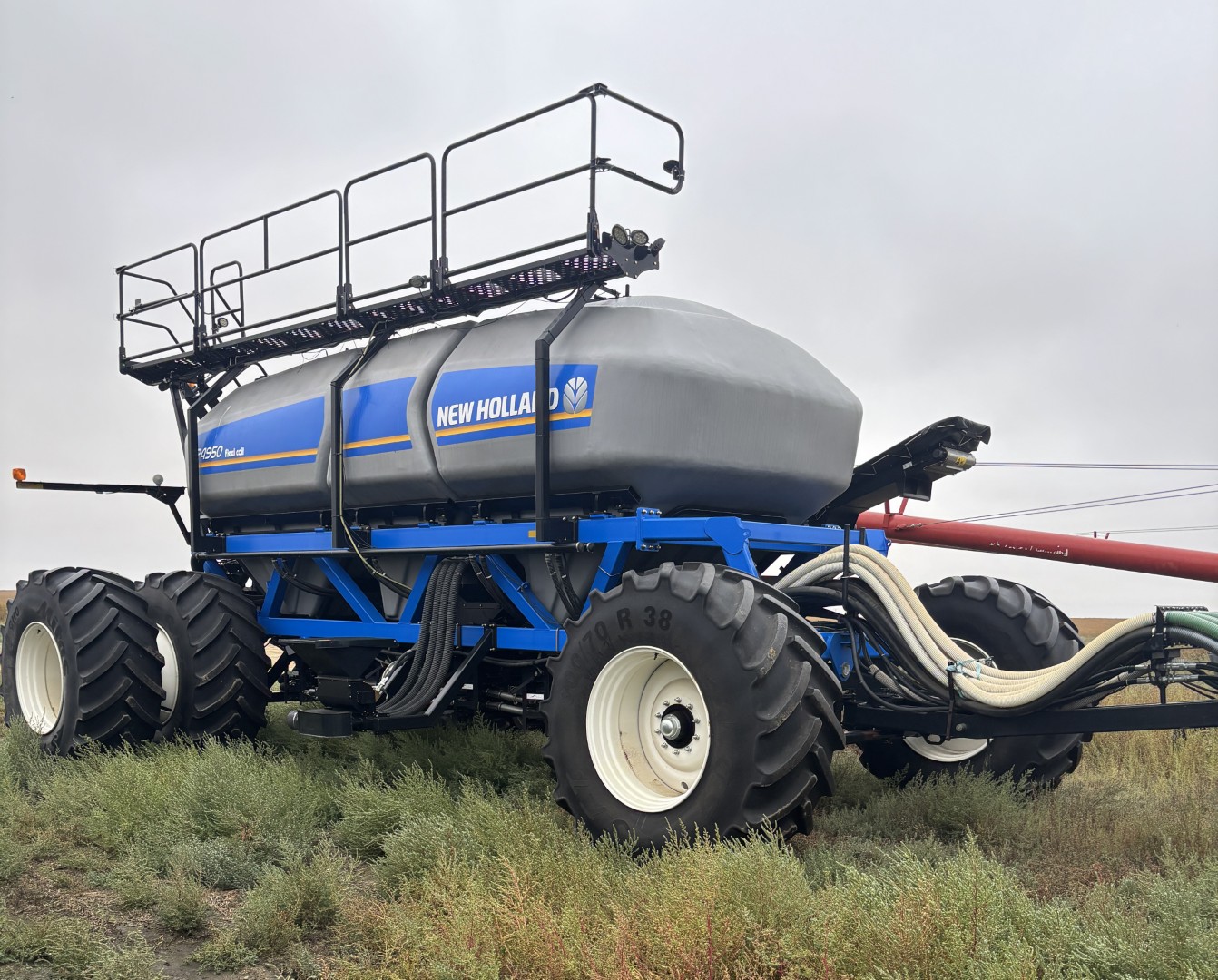 2016 New Holland P4950 Air Tank/Cart