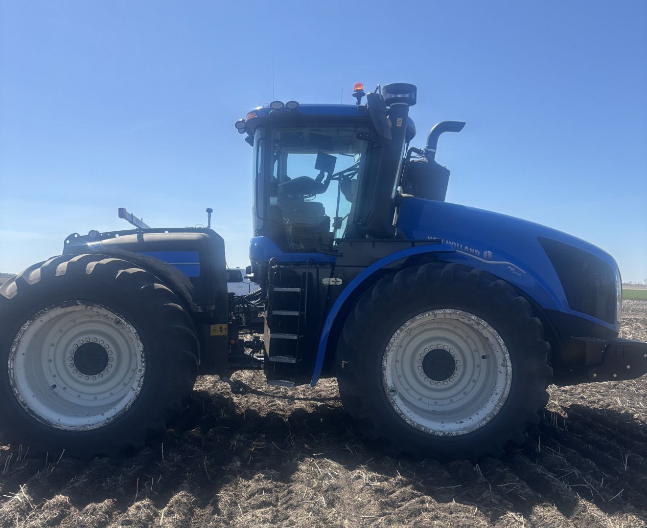 2023 New Holland T9.645HD Tractor 4WD