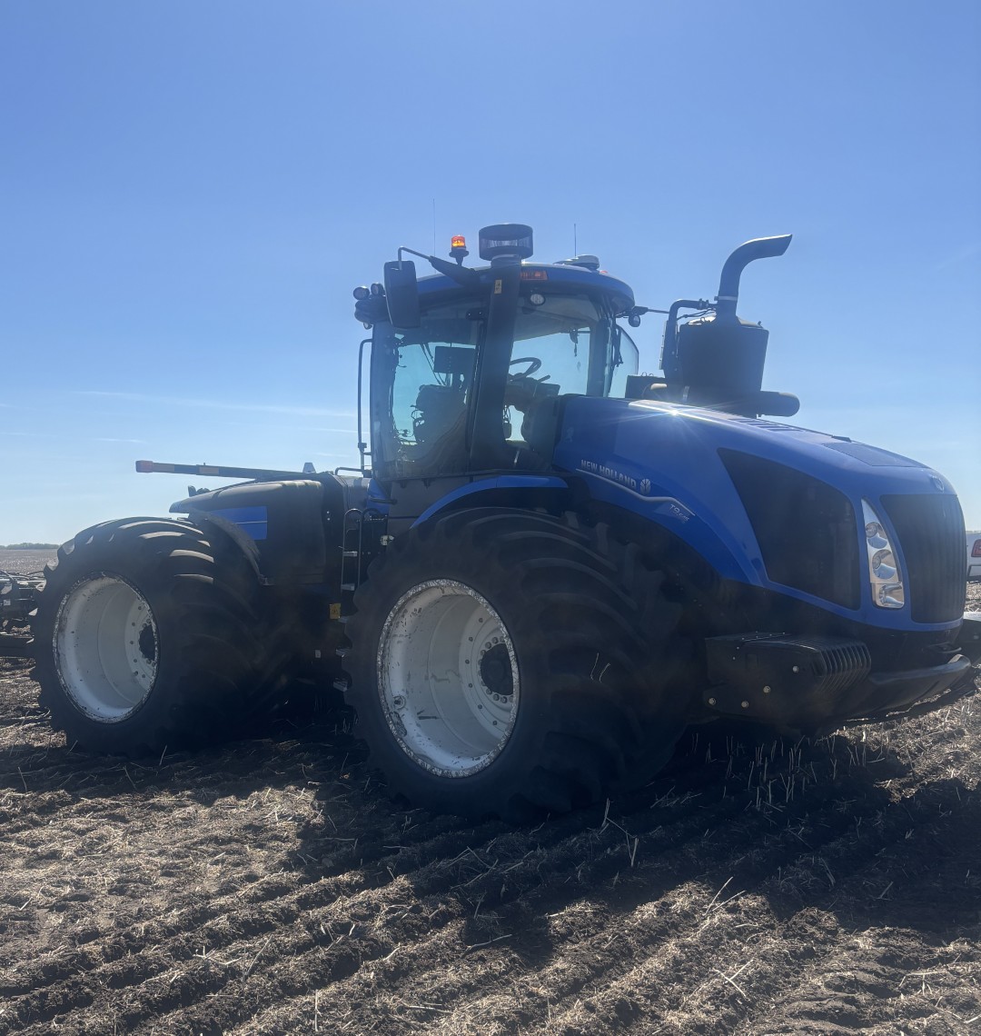 2023 New Holland T9.645HD Tractor 4WD