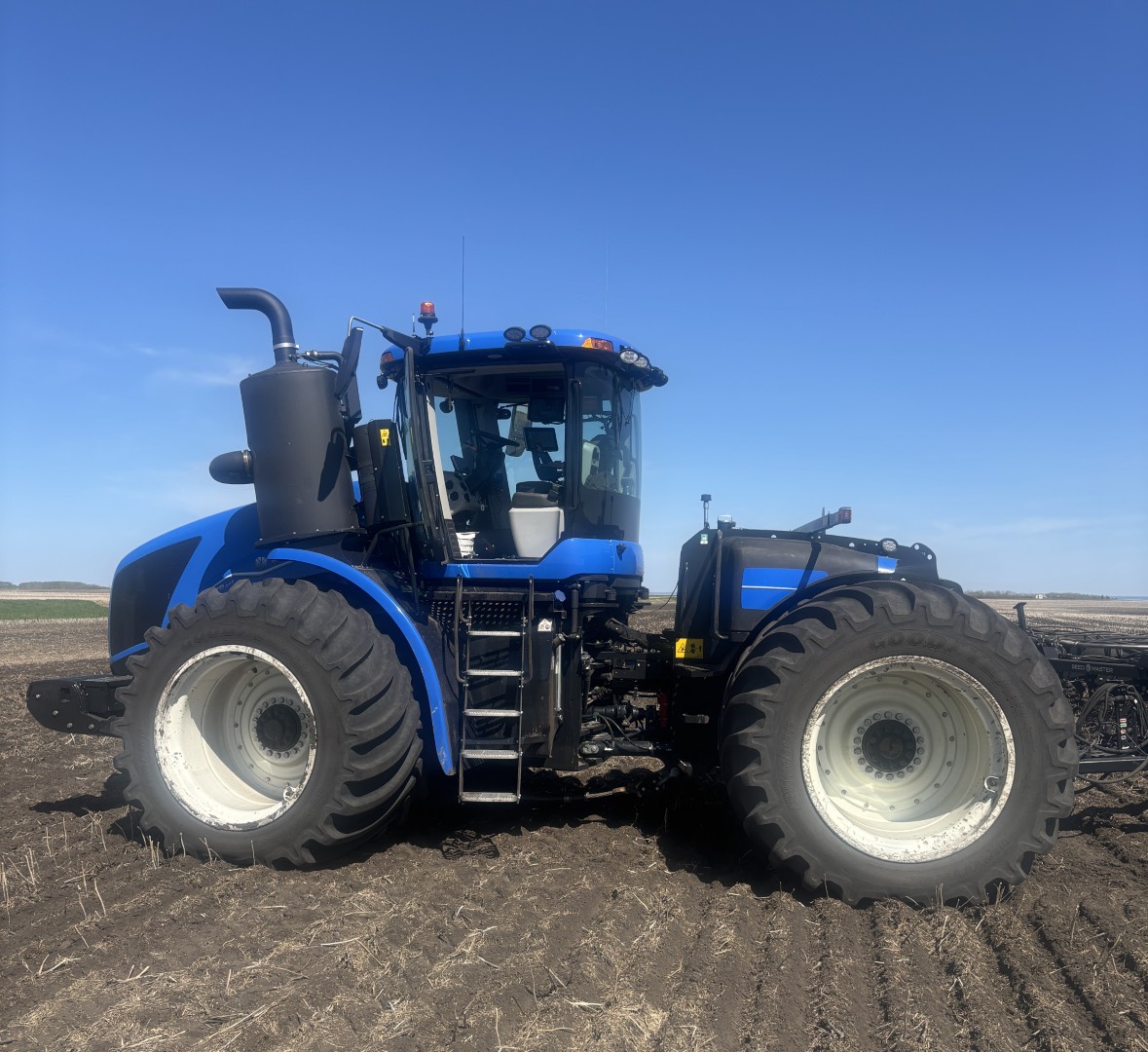 2023 New Holland T9.645HD Tractor 4WD