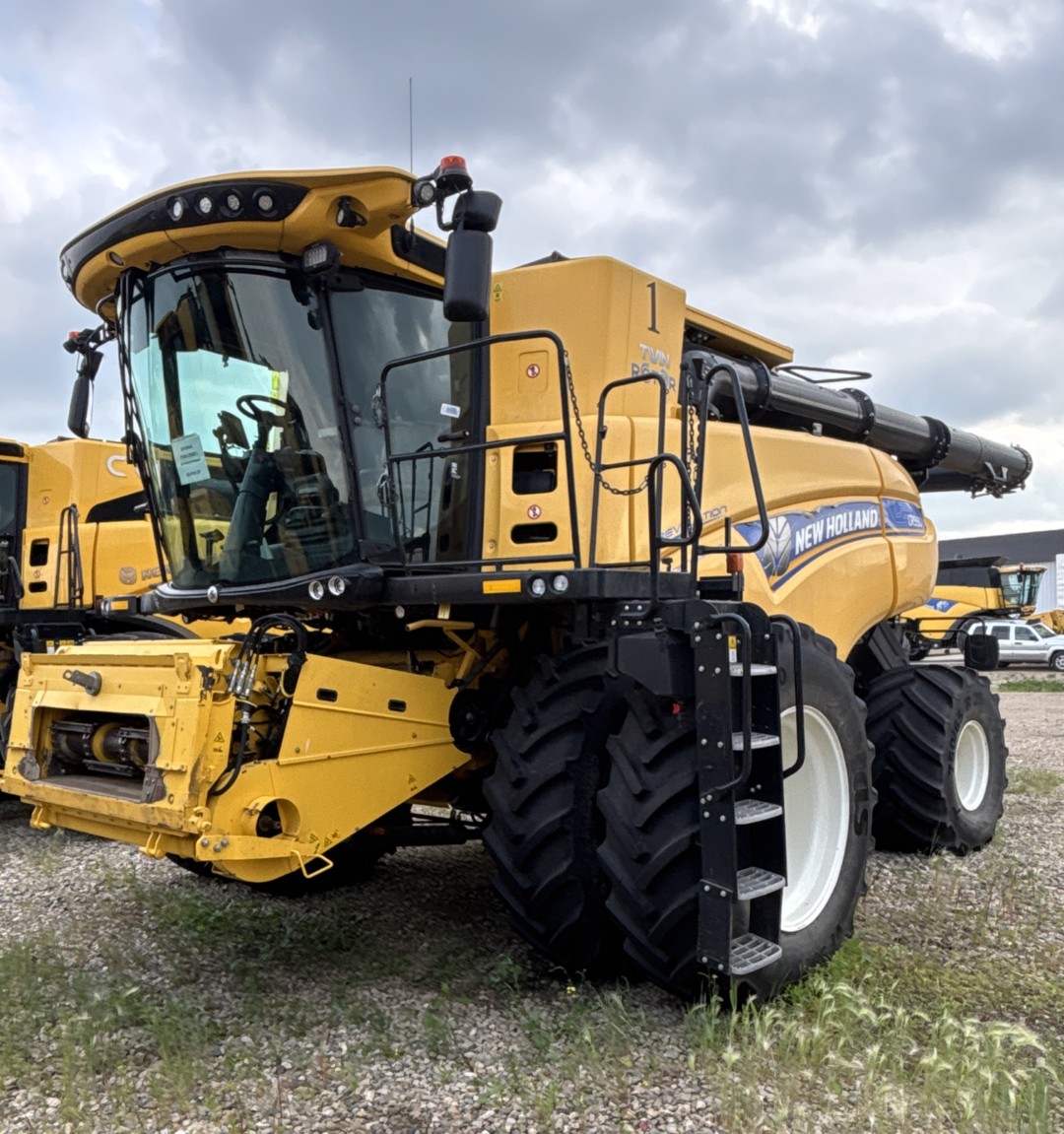 2021 New Holland CR9.90Z Combine