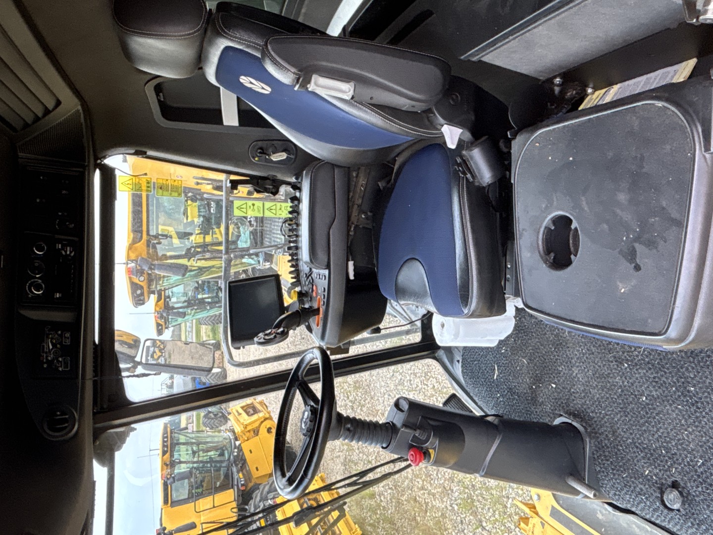2021 New Holland CR9.90Z Combine
