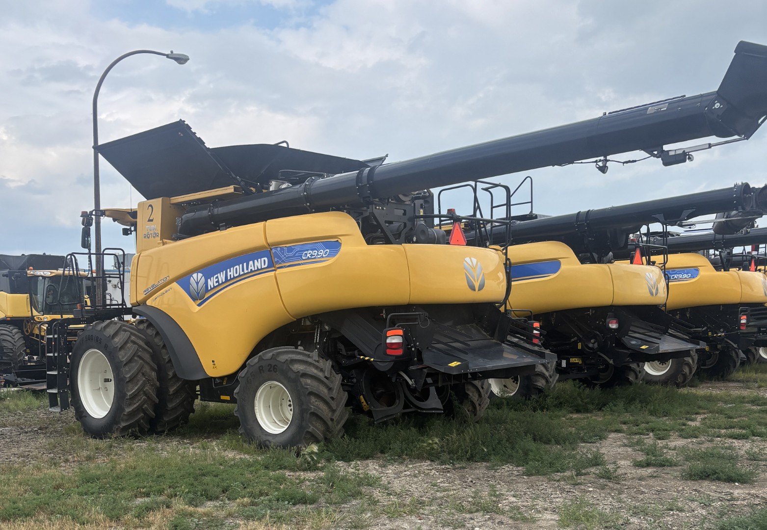 2021 New Holland CR9.90Z Combine