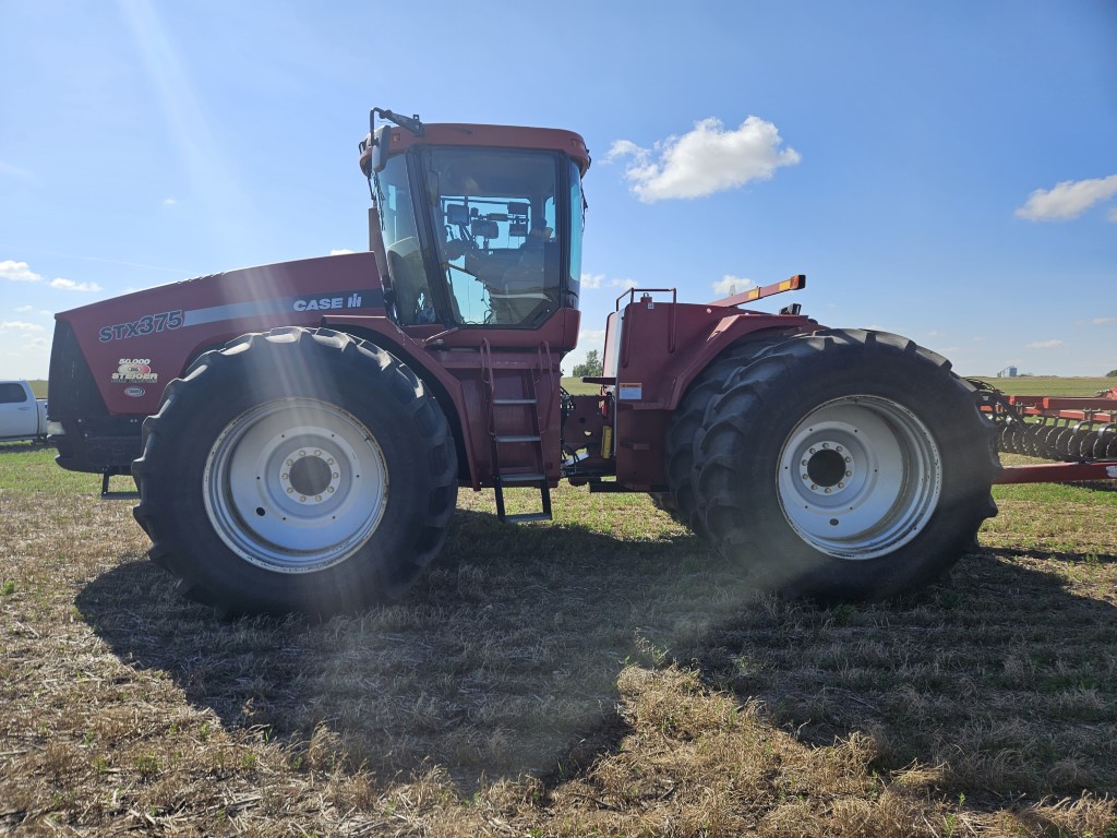 2005 Case IH STX375 Tractor 4WD