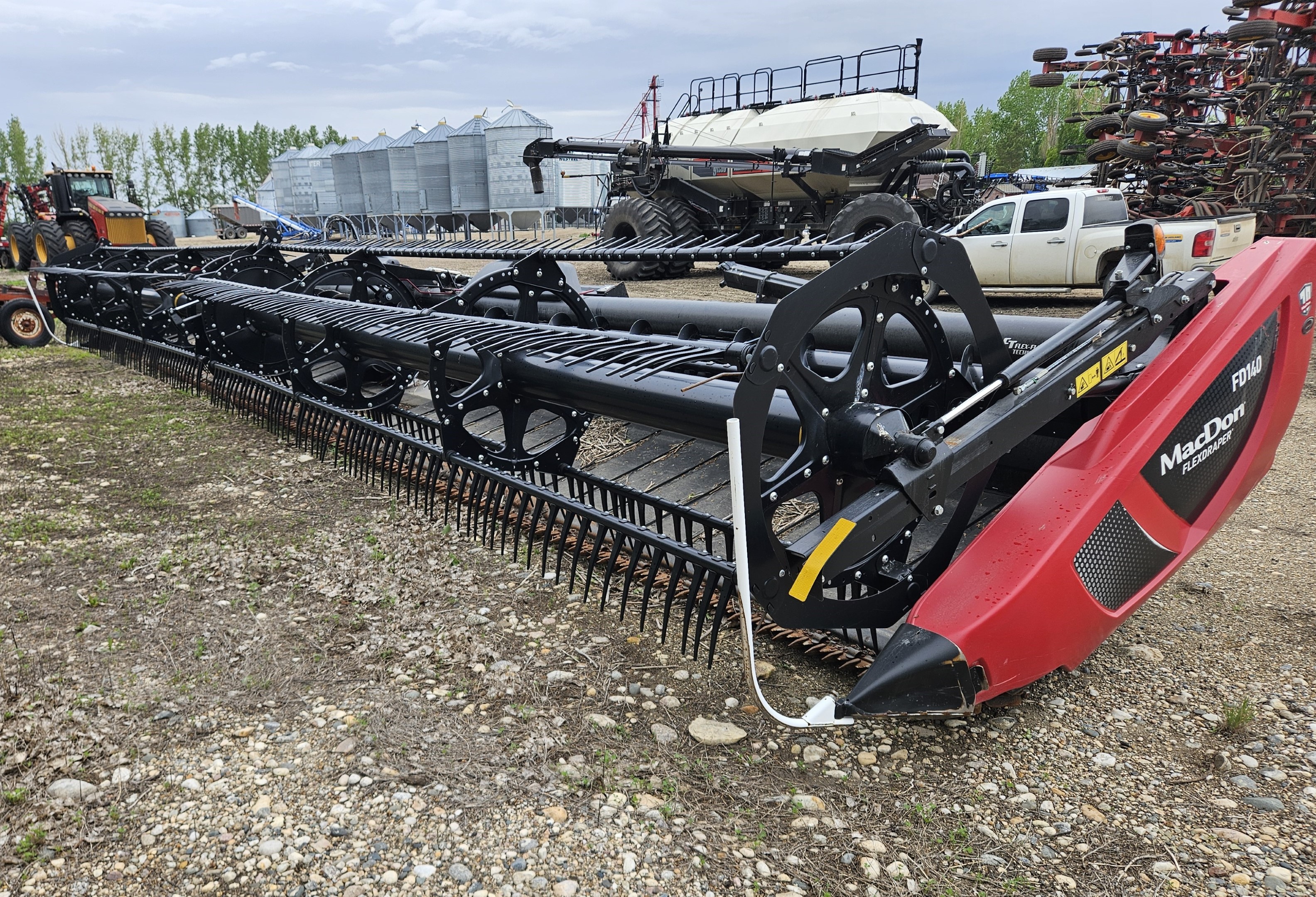 2019 MacDon FD140 Header Draper Flex