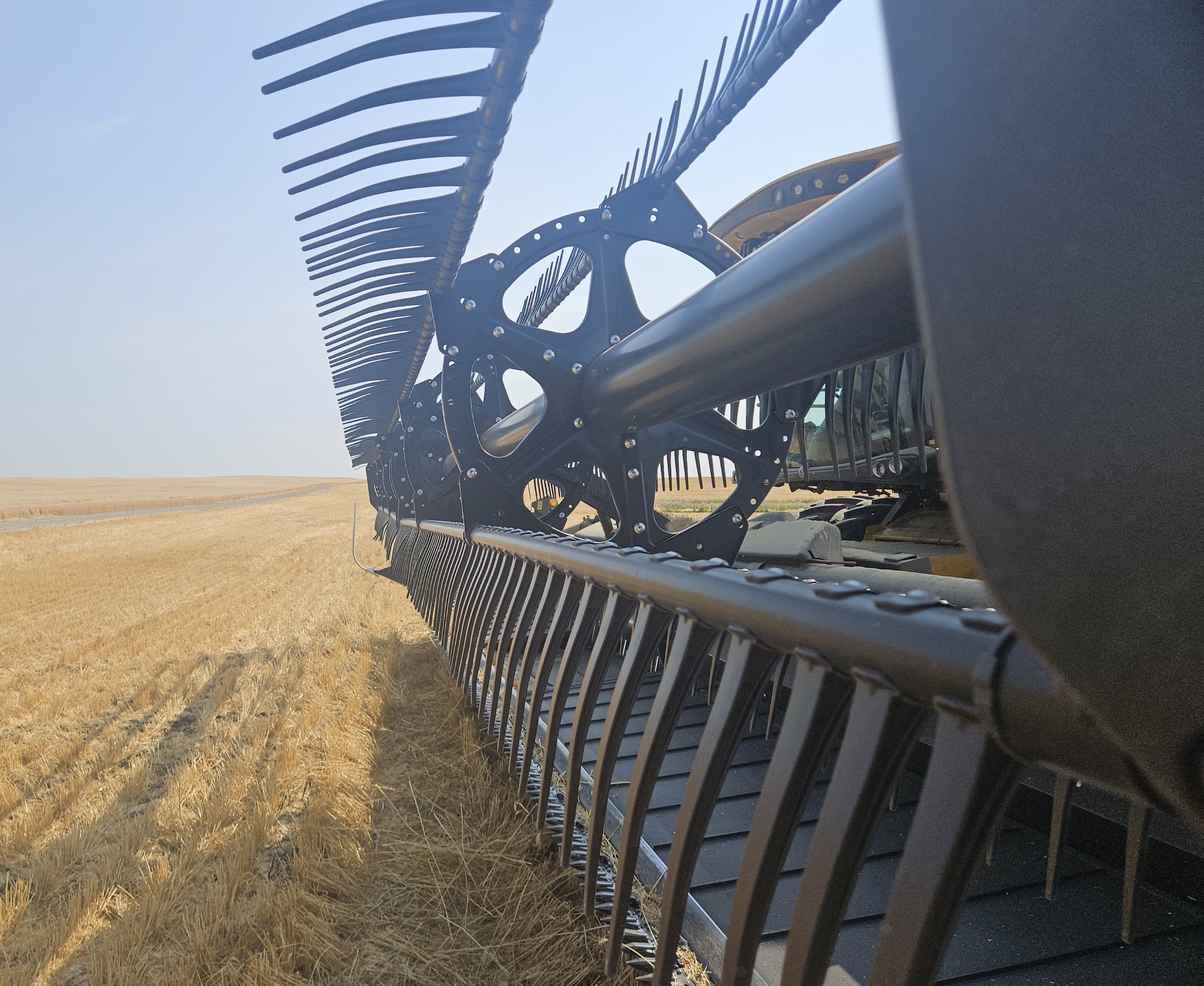 2021 MacDon FD140 Header Draper Flex