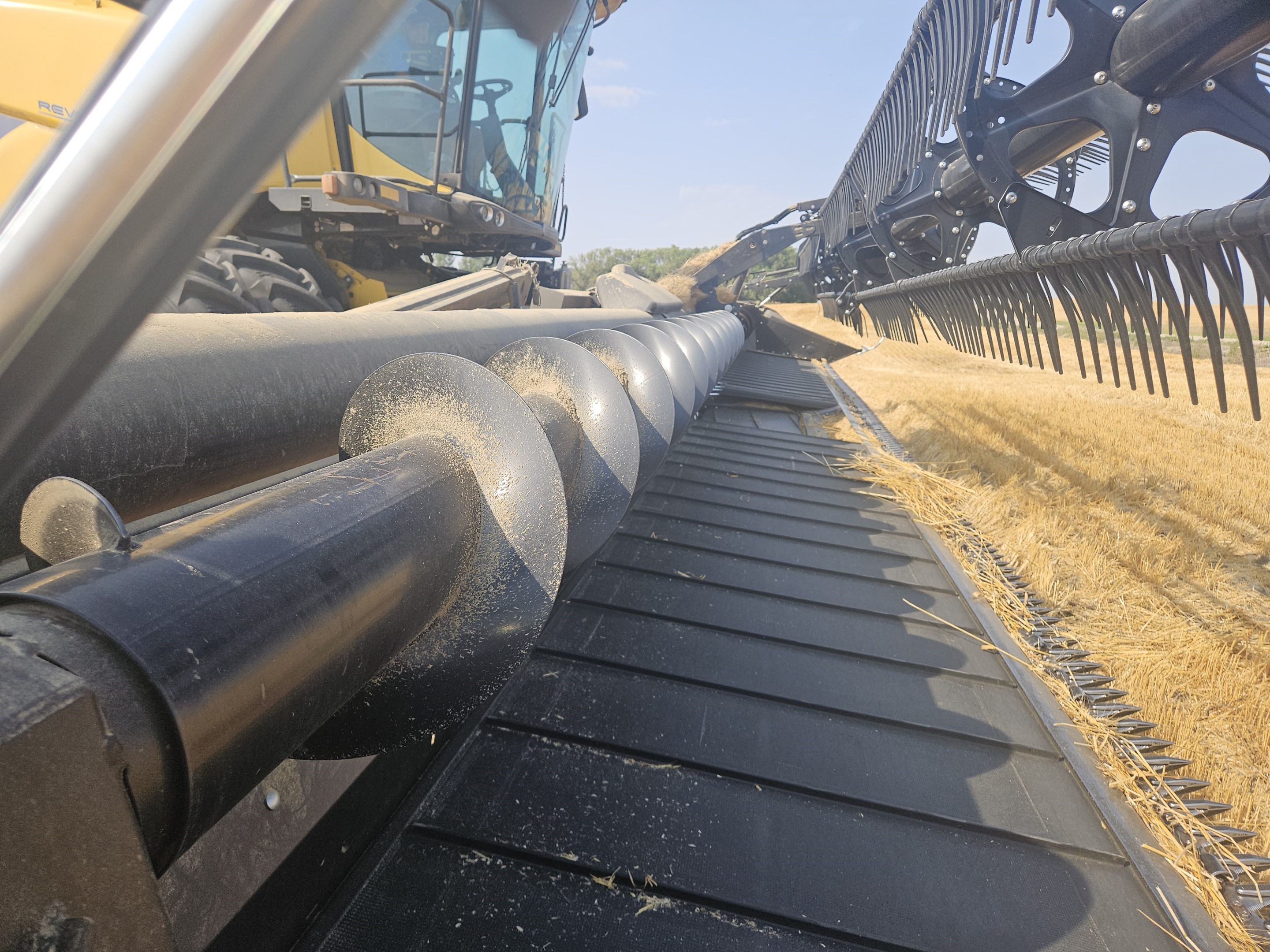 2021 MacDon FD140 Header Draper Flex