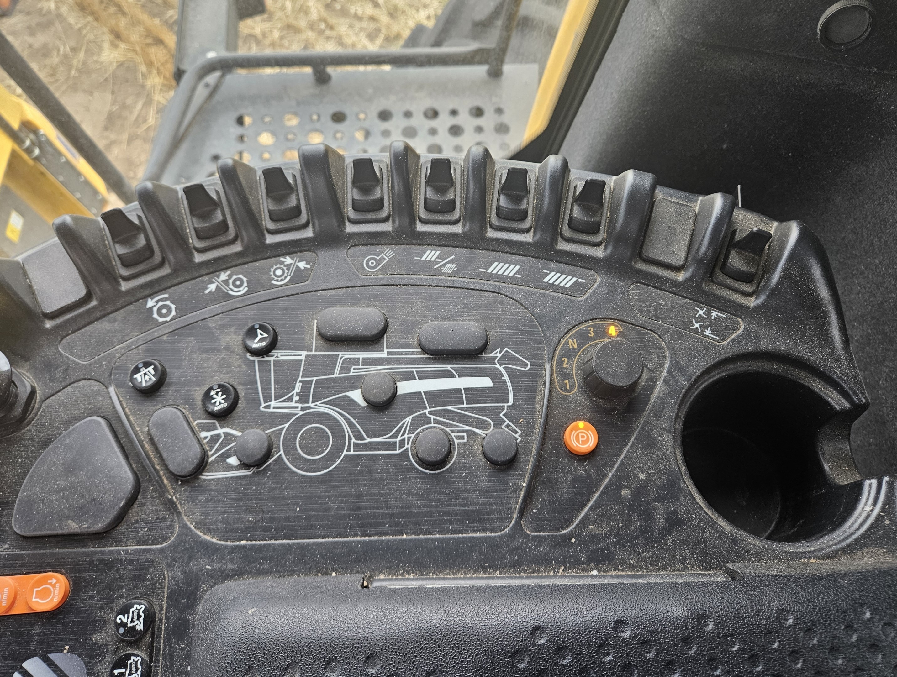 2021 New Holland CX8.80 Combine