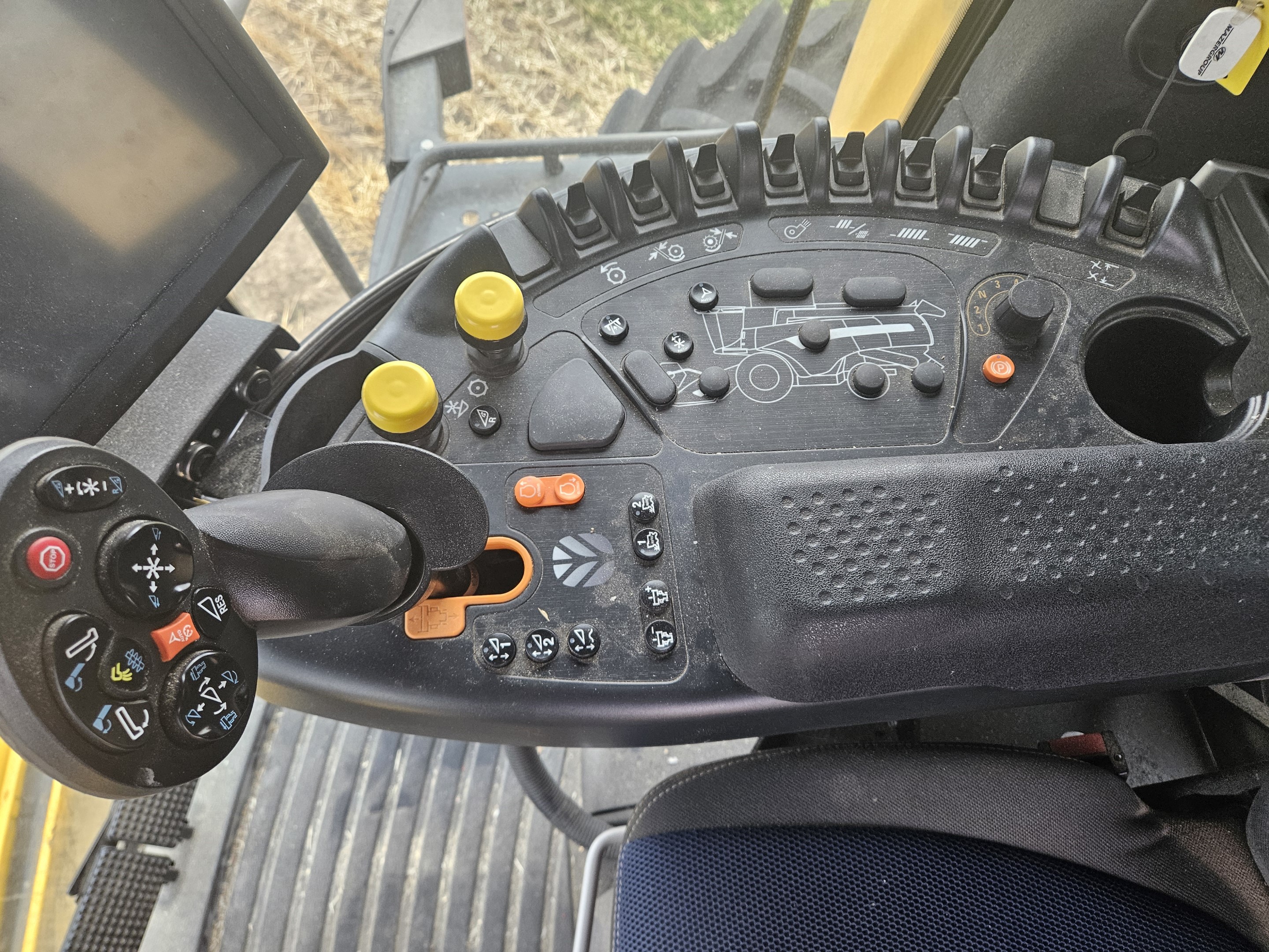 2021 New Holland CX8.80 Combine