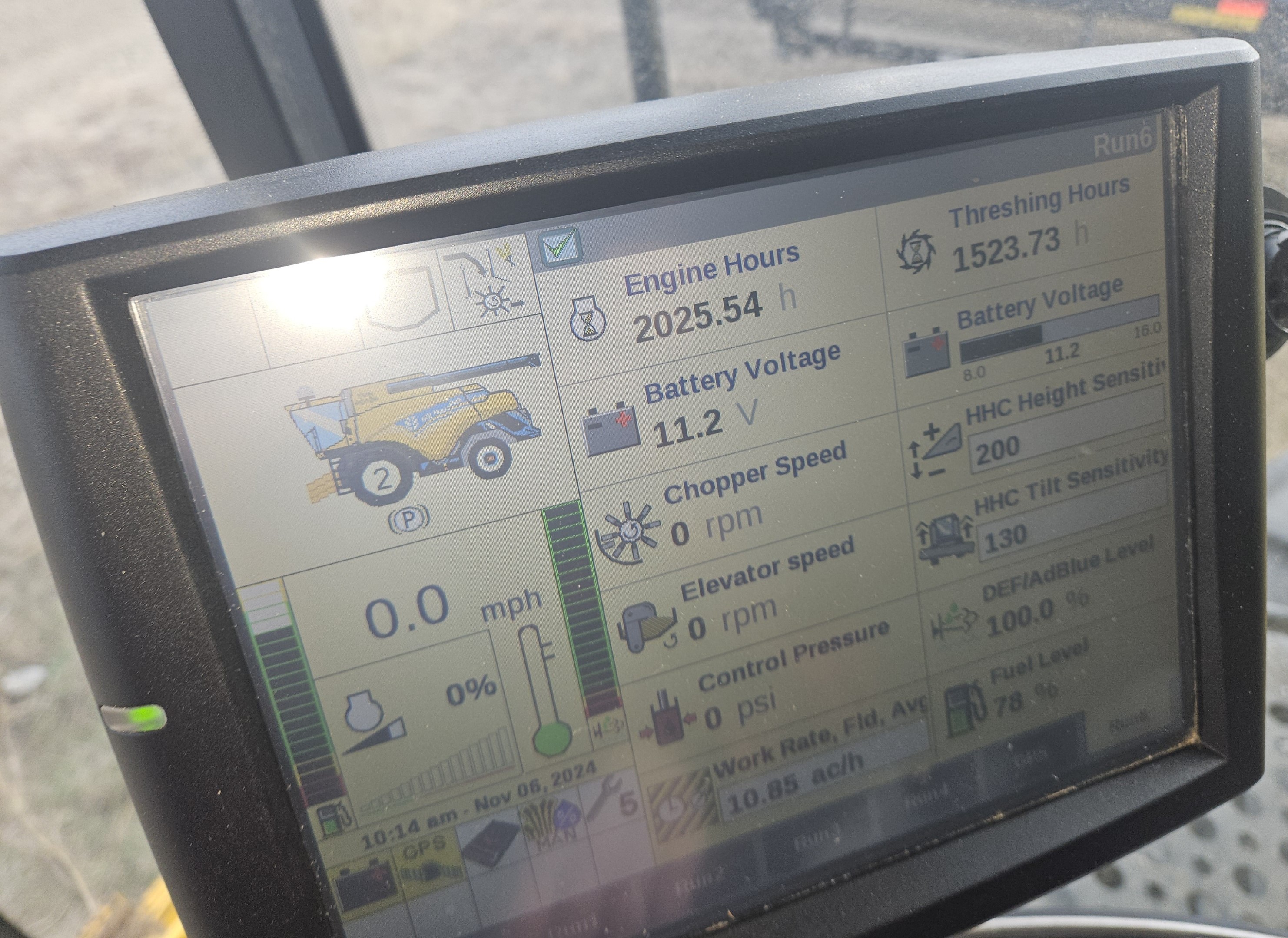 2018 New Holland CR9.90Z Combine