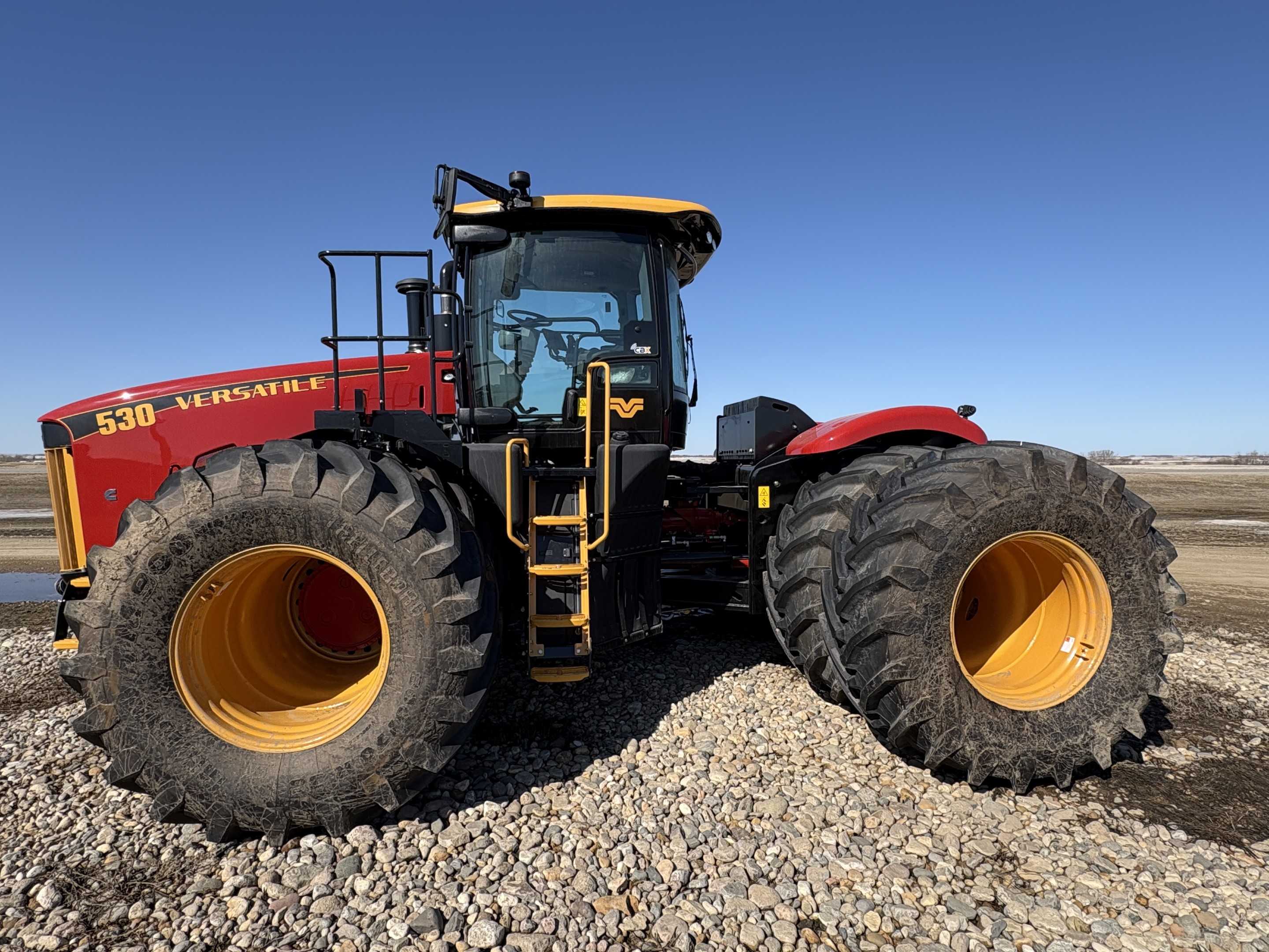2024 Versatile 530 Tractor 4WD