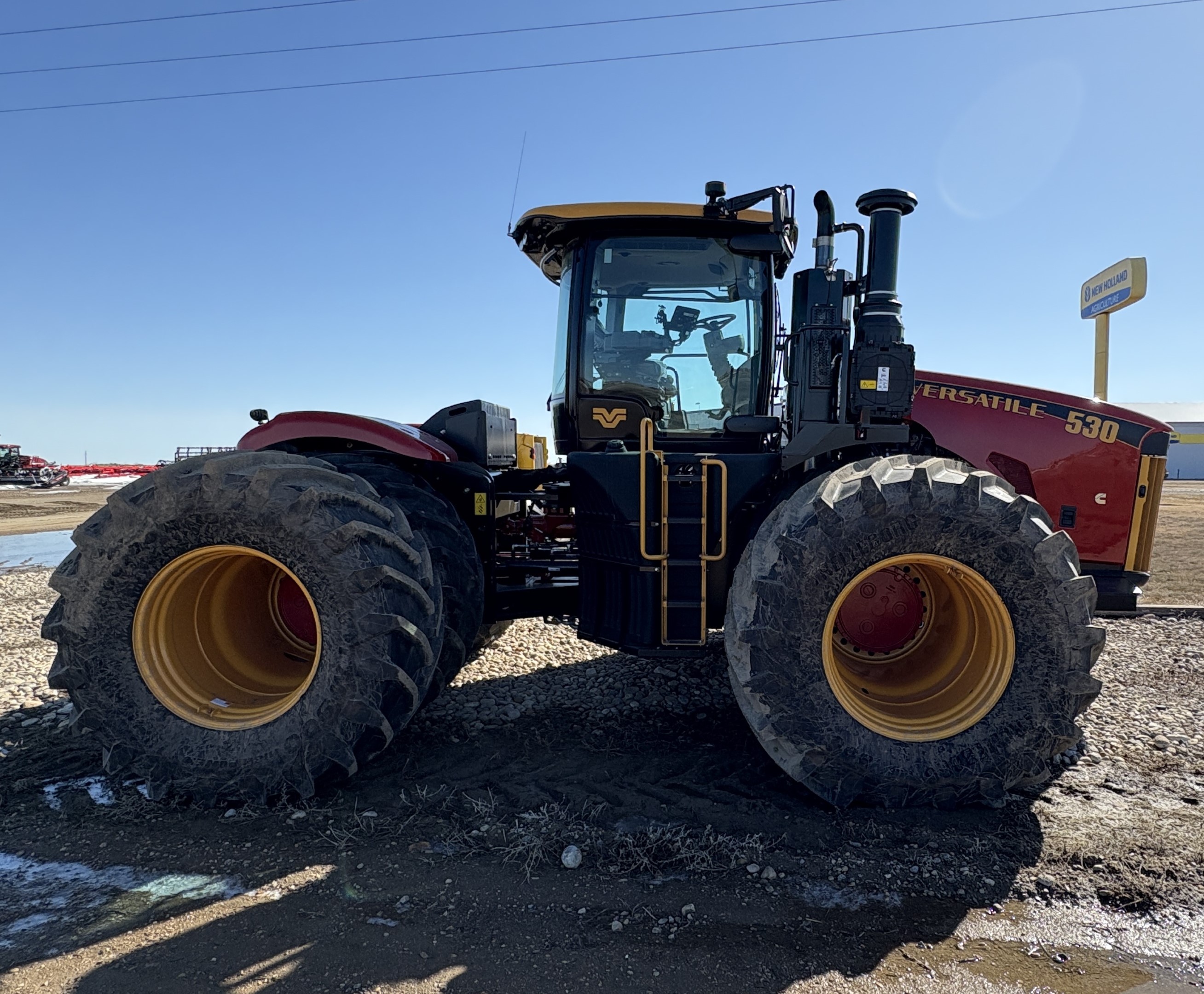 2024 Versatile 530 Tractor 4WD