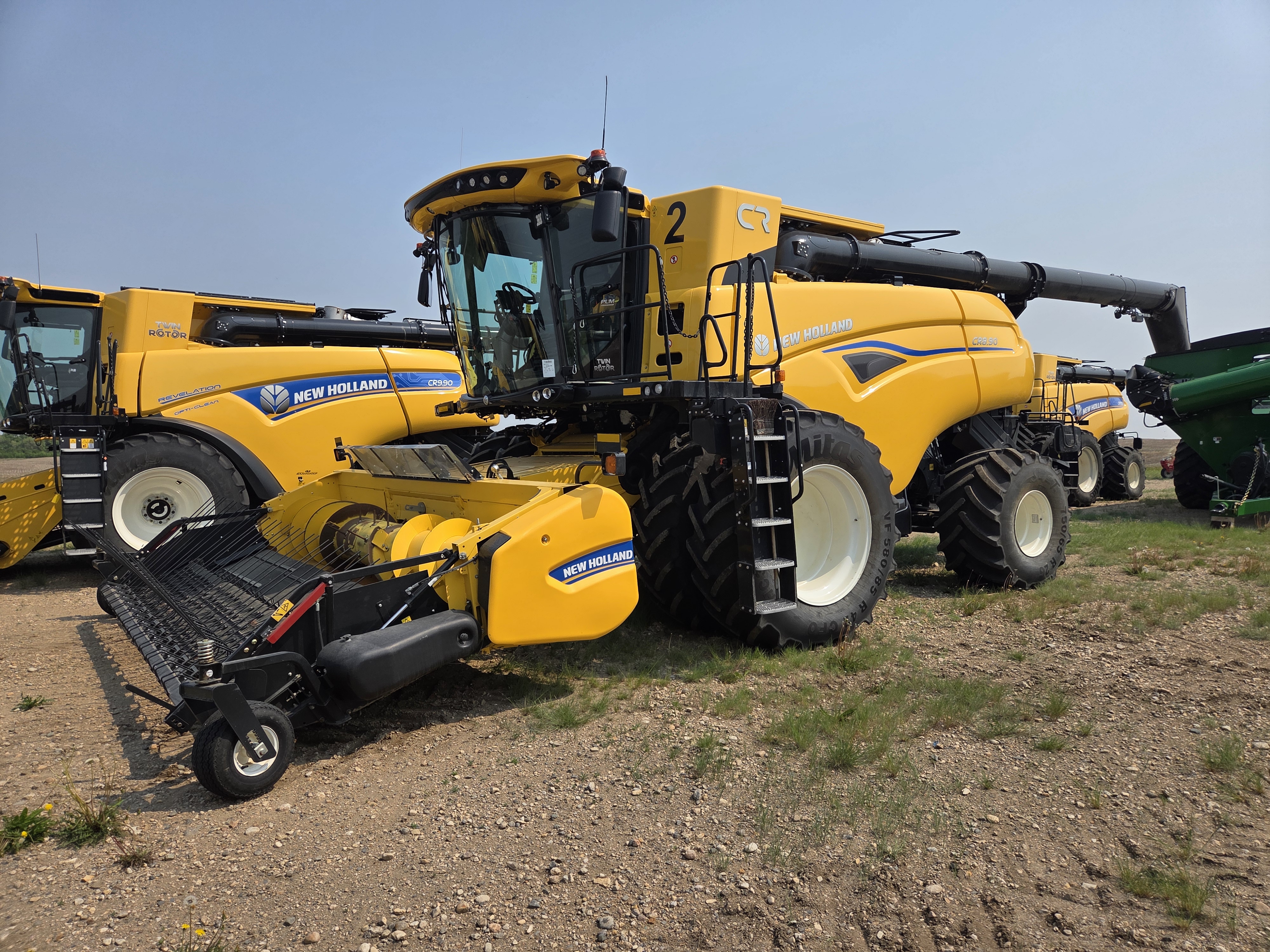 2024 New Holland CR8.90Z Combine