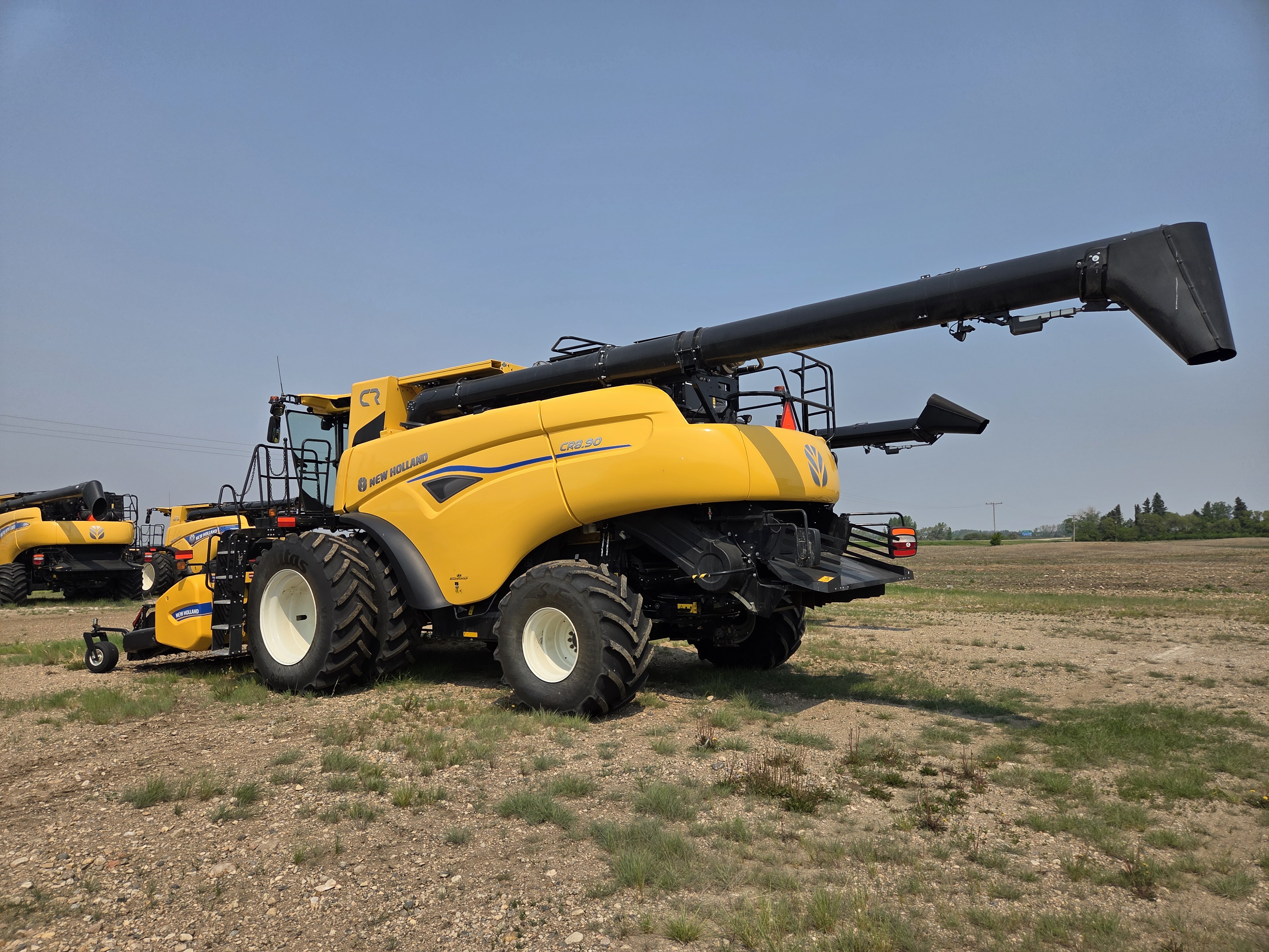2024 New Holland CR8.90Z Combine