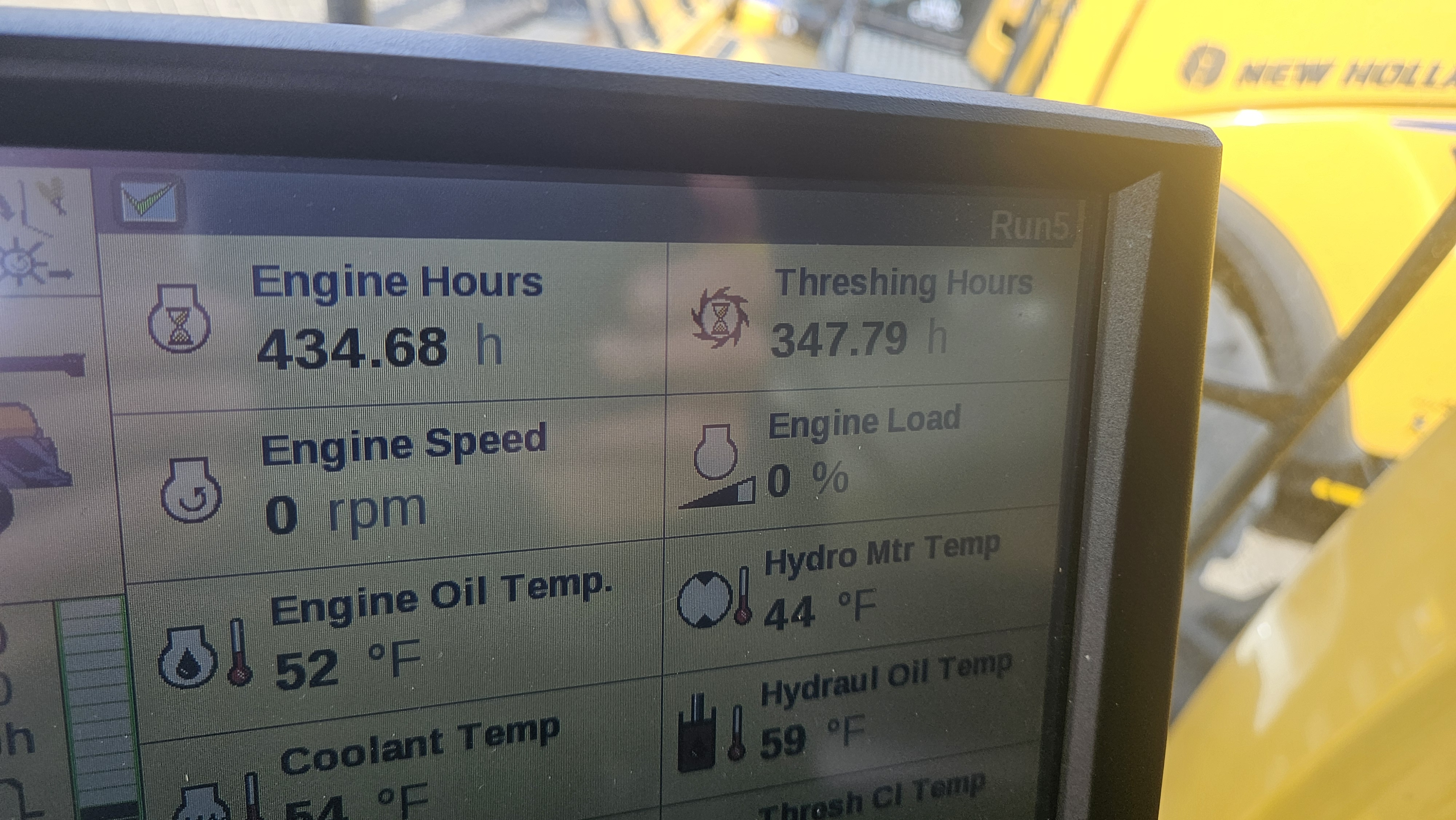 2024 New Holland CR8.90Z Combine