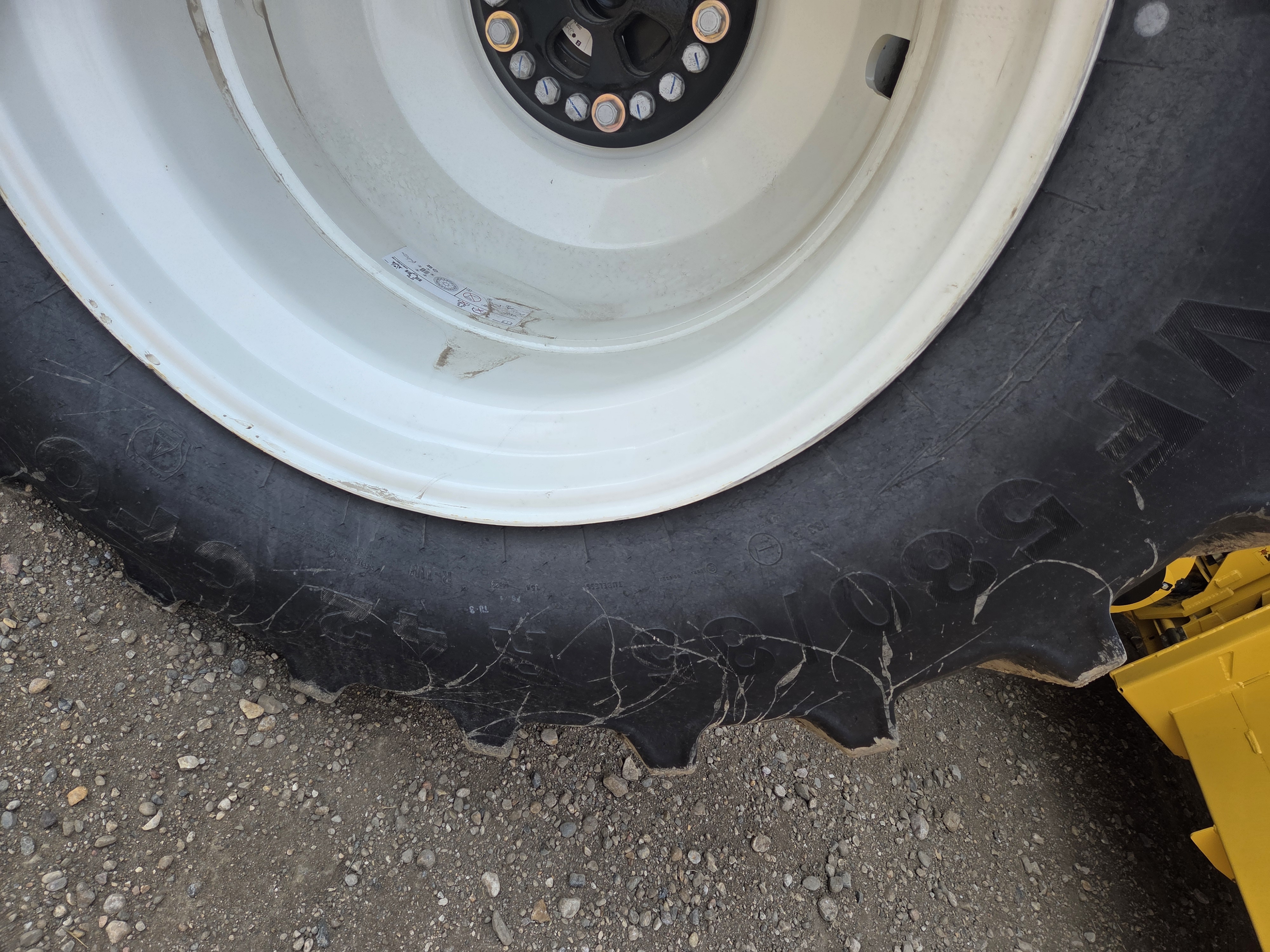 2024 New Holland CR8.90Z Combine