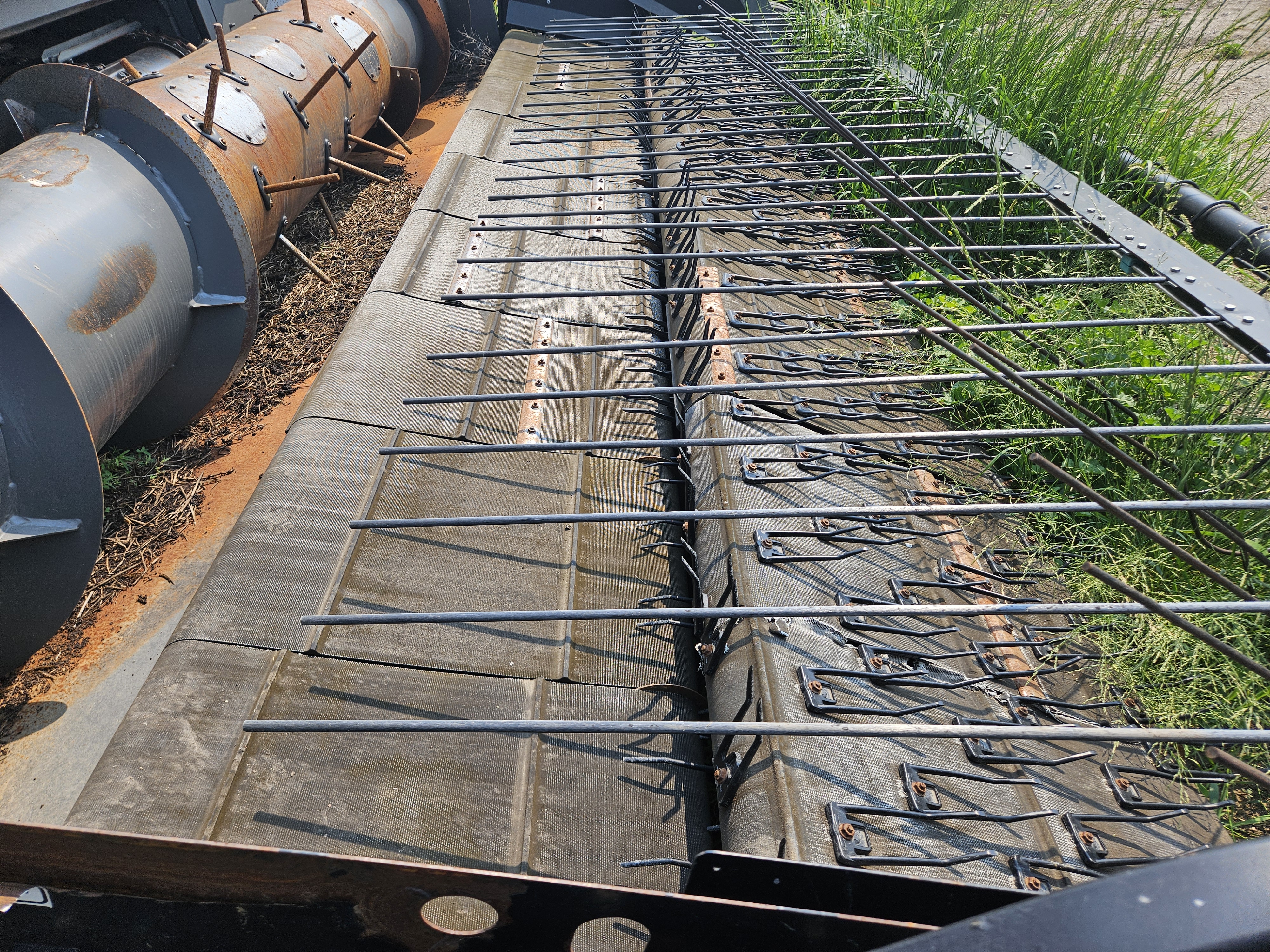 2008 Massey Ferguson 9895 Combine