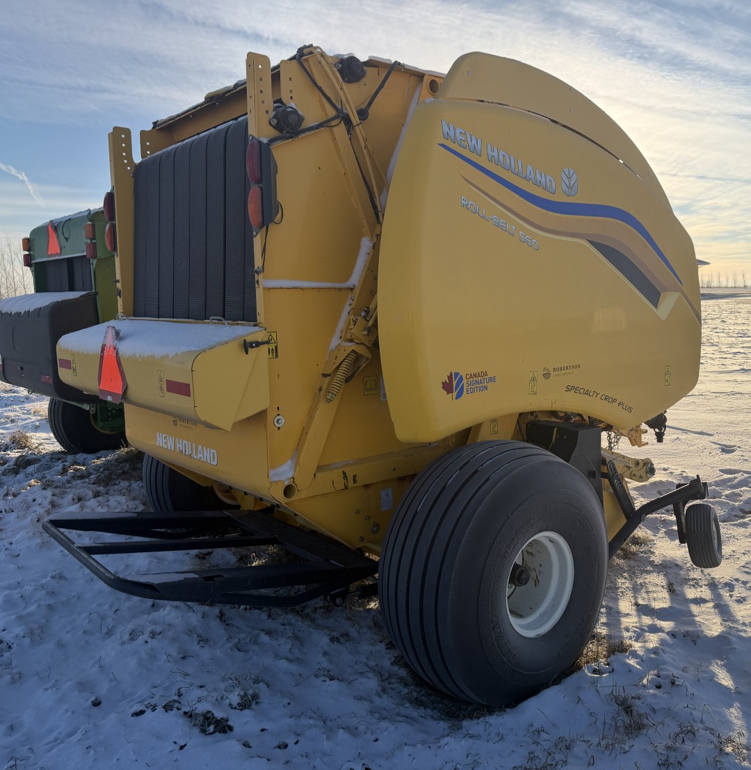 2022 New Holland RB560 Baler/Round