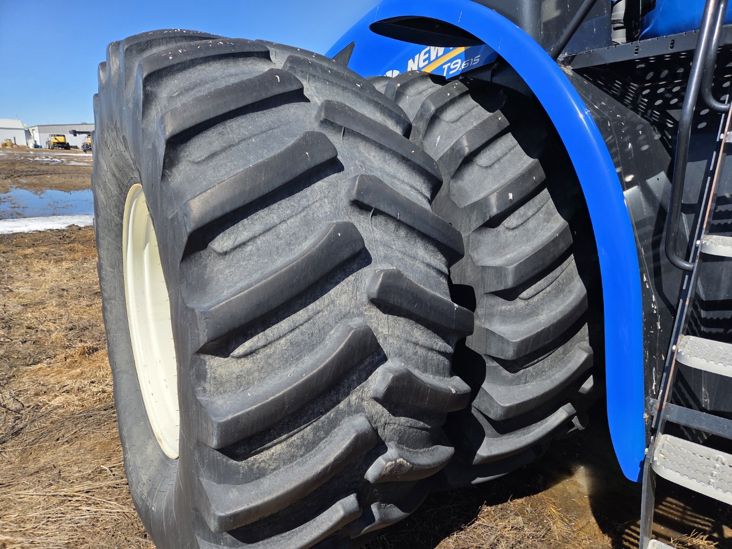 2012 New Holland T9.615 Tractor 4WD