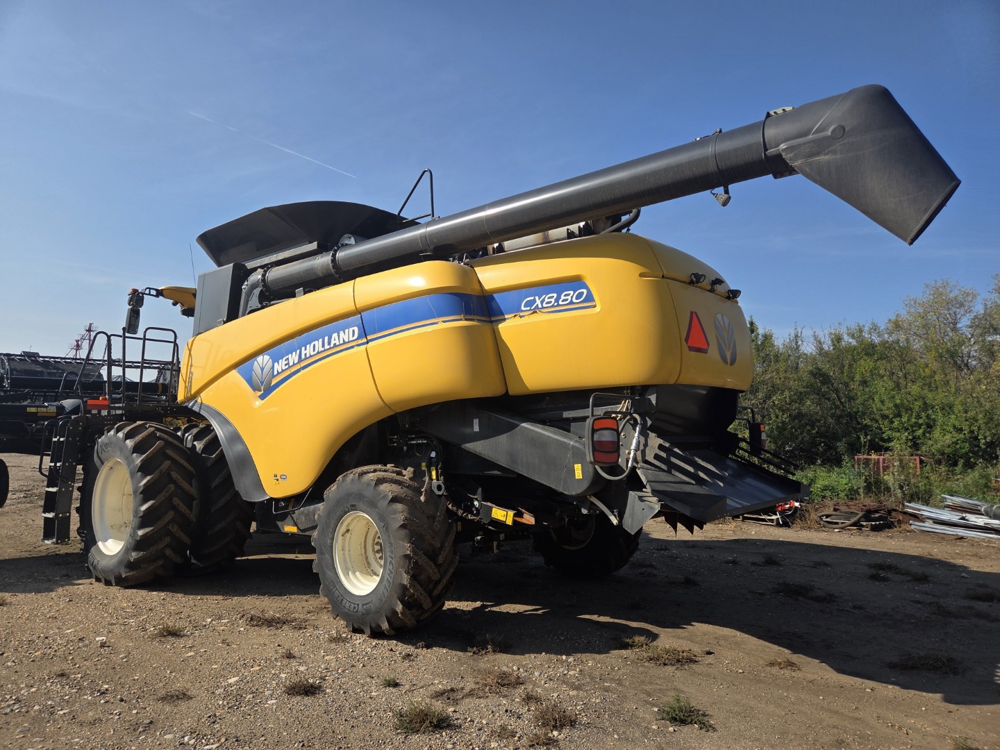 2016 New Holland CX8.80 Combine