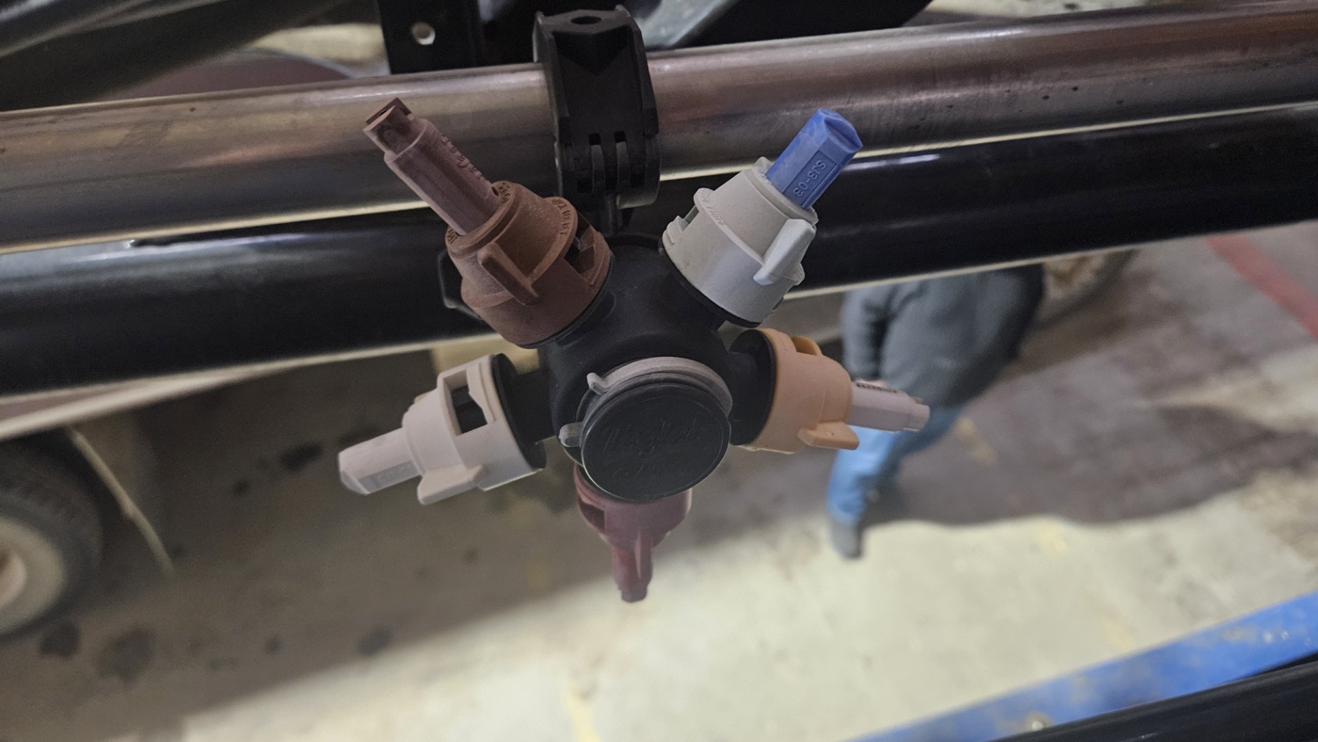 2016 New Holland SP.400F Sprayer/High Clearance