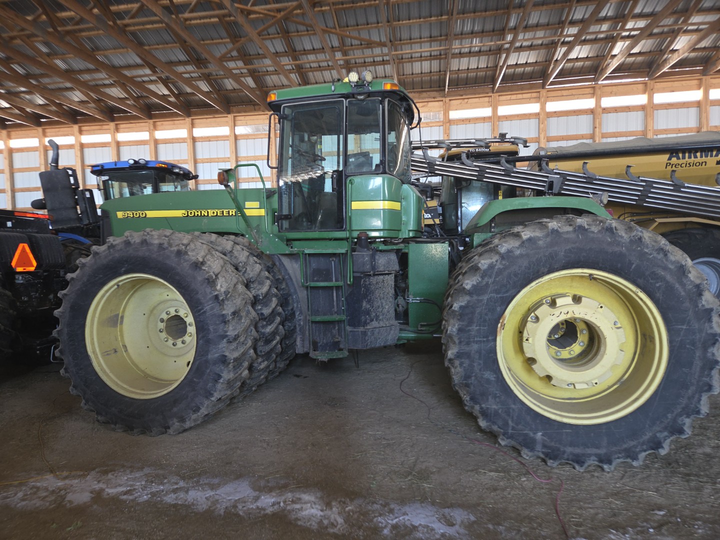 1998 John Deere 9400 Tractor Rubber Track