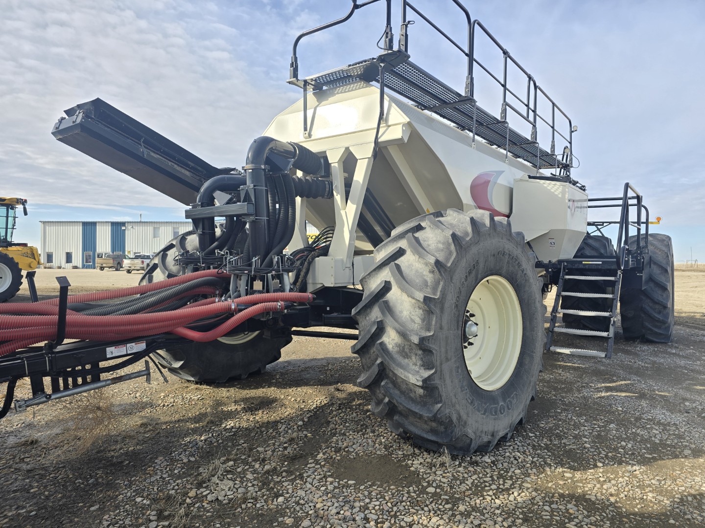 2014 Bourgault 3320 Air Drill