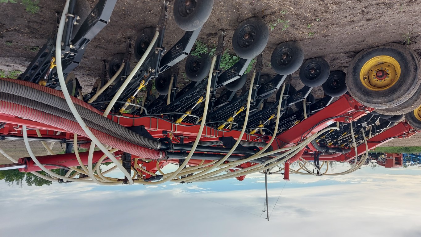 2014 Bourgault 3320 Air Drill