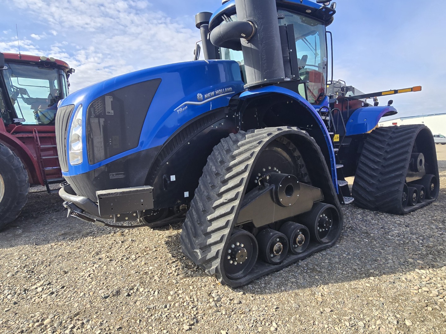 2021 New Holland T9.645 Tractor Rubber Track