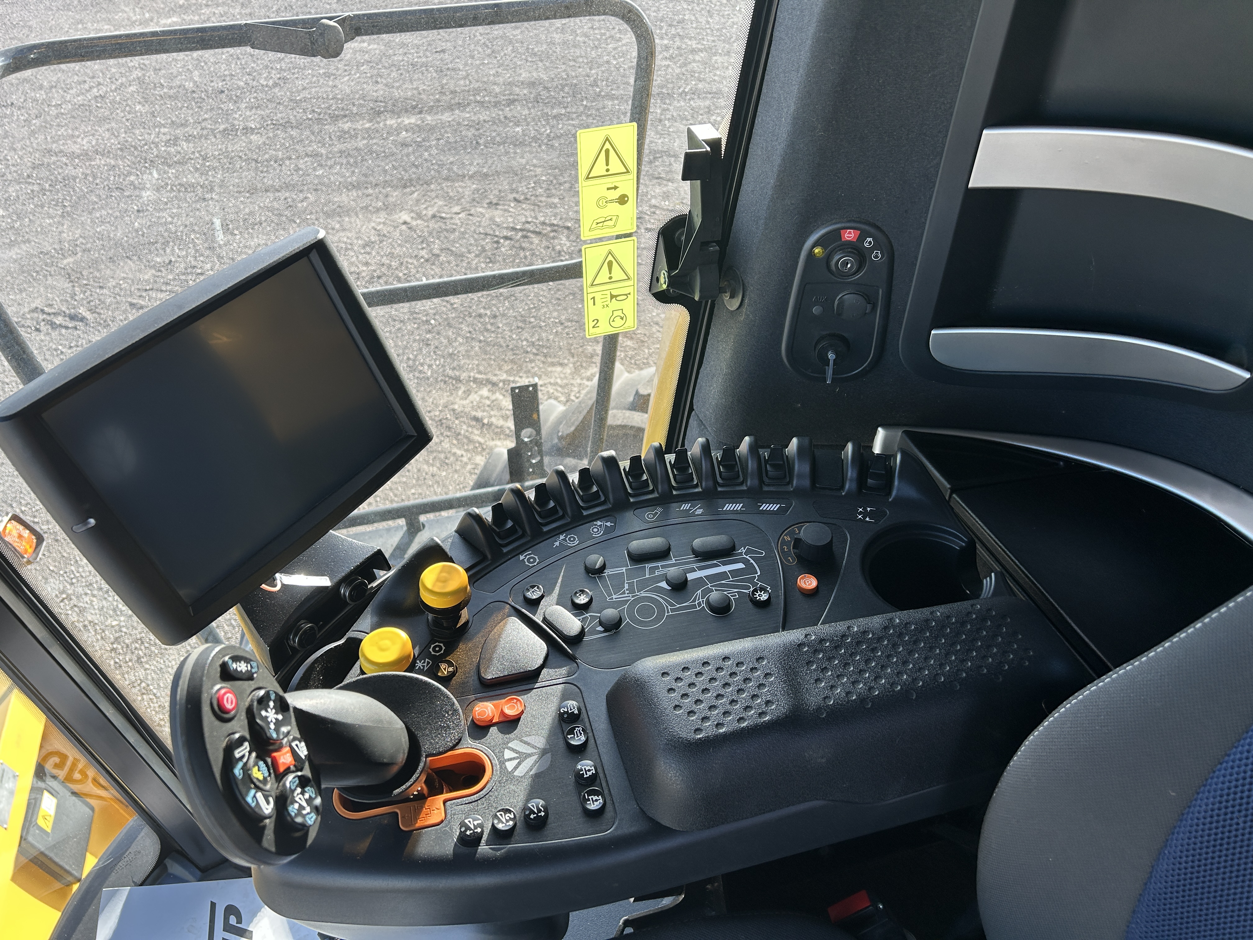 2020 New Holland CX8.80 Combine