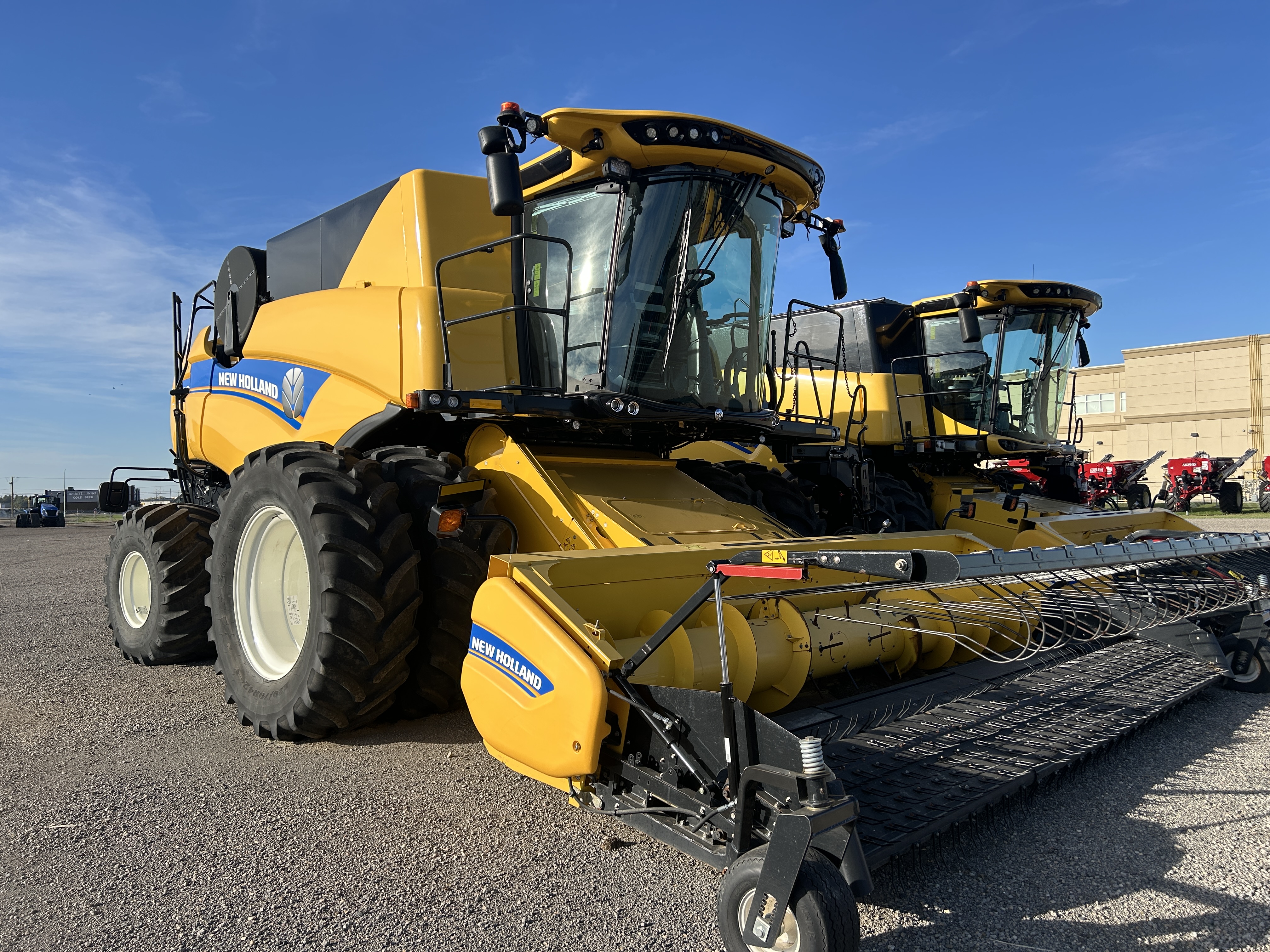 2020 New Holland CX8.80 Combine