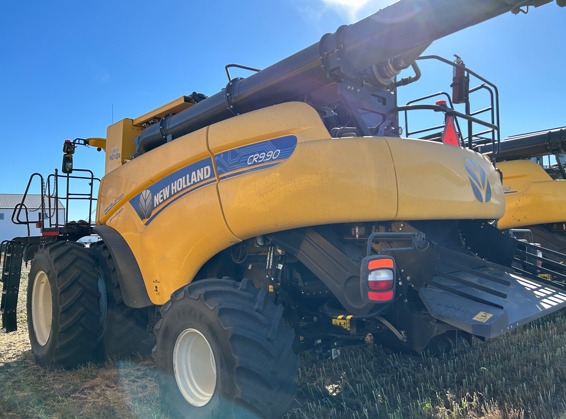 2023 New Holland CR9.90Z Combine