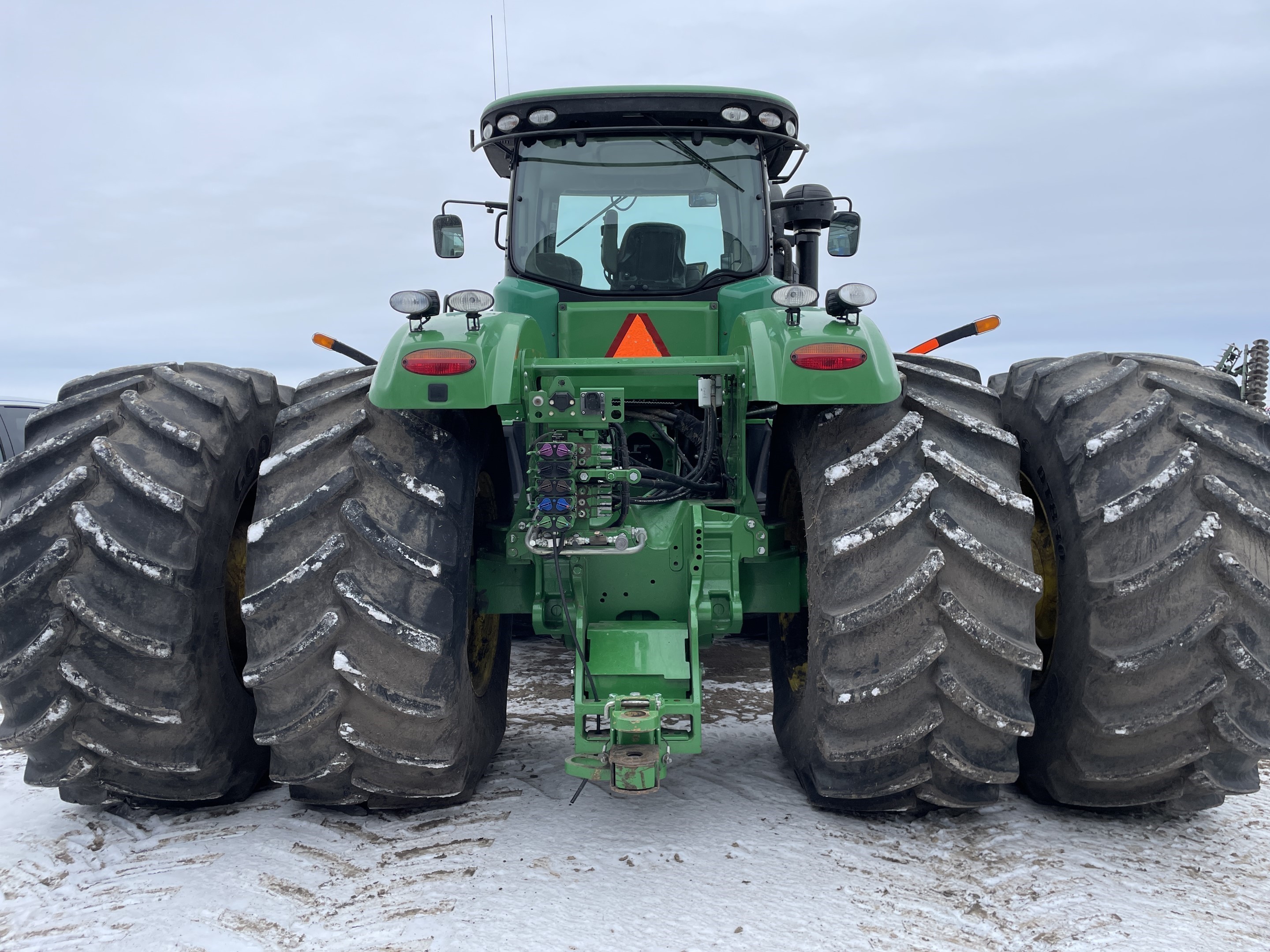 2012 John Deere 9560R Tractor 4WD