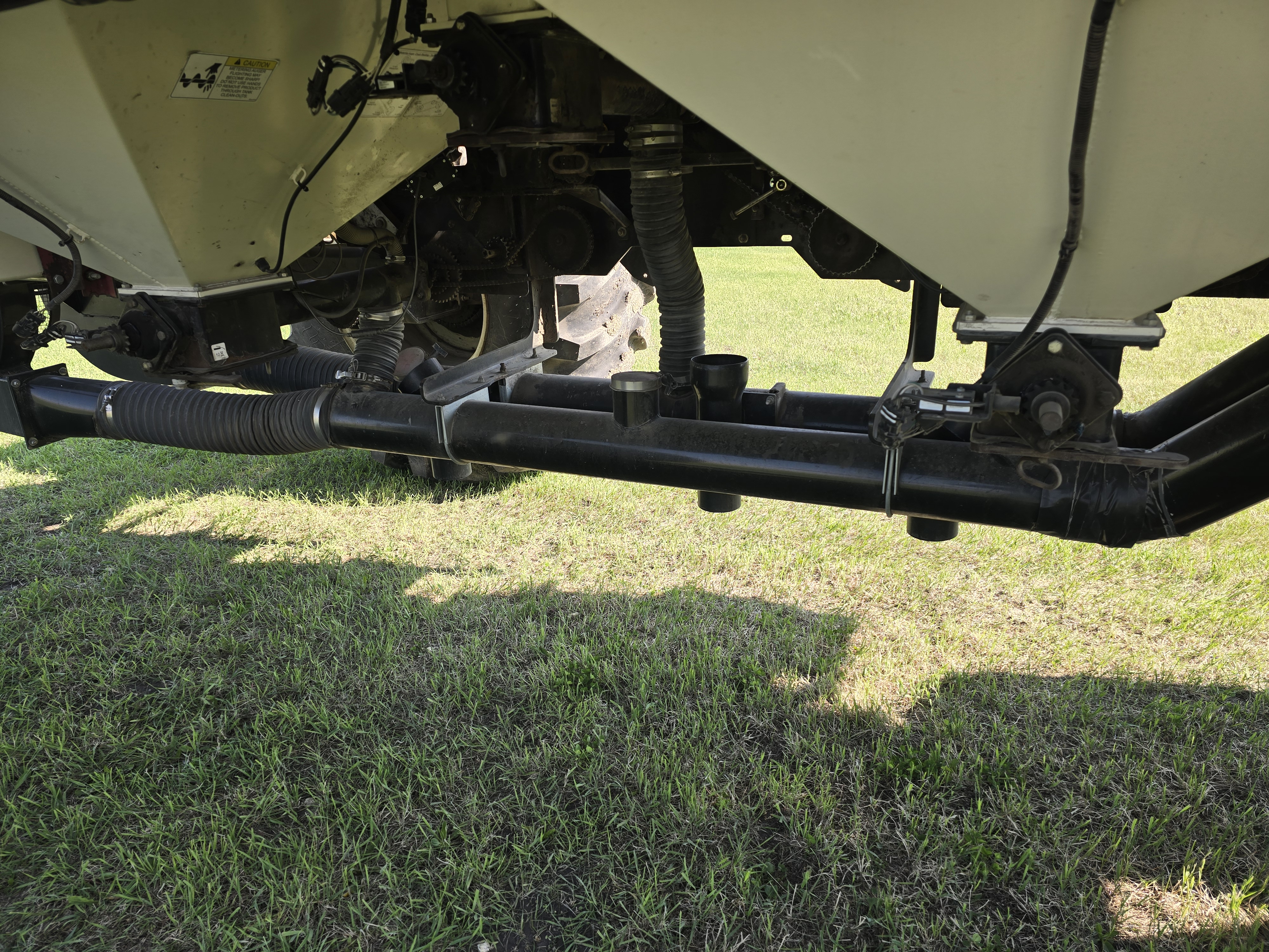 2006 Bourgault 8810-40 Air Drill