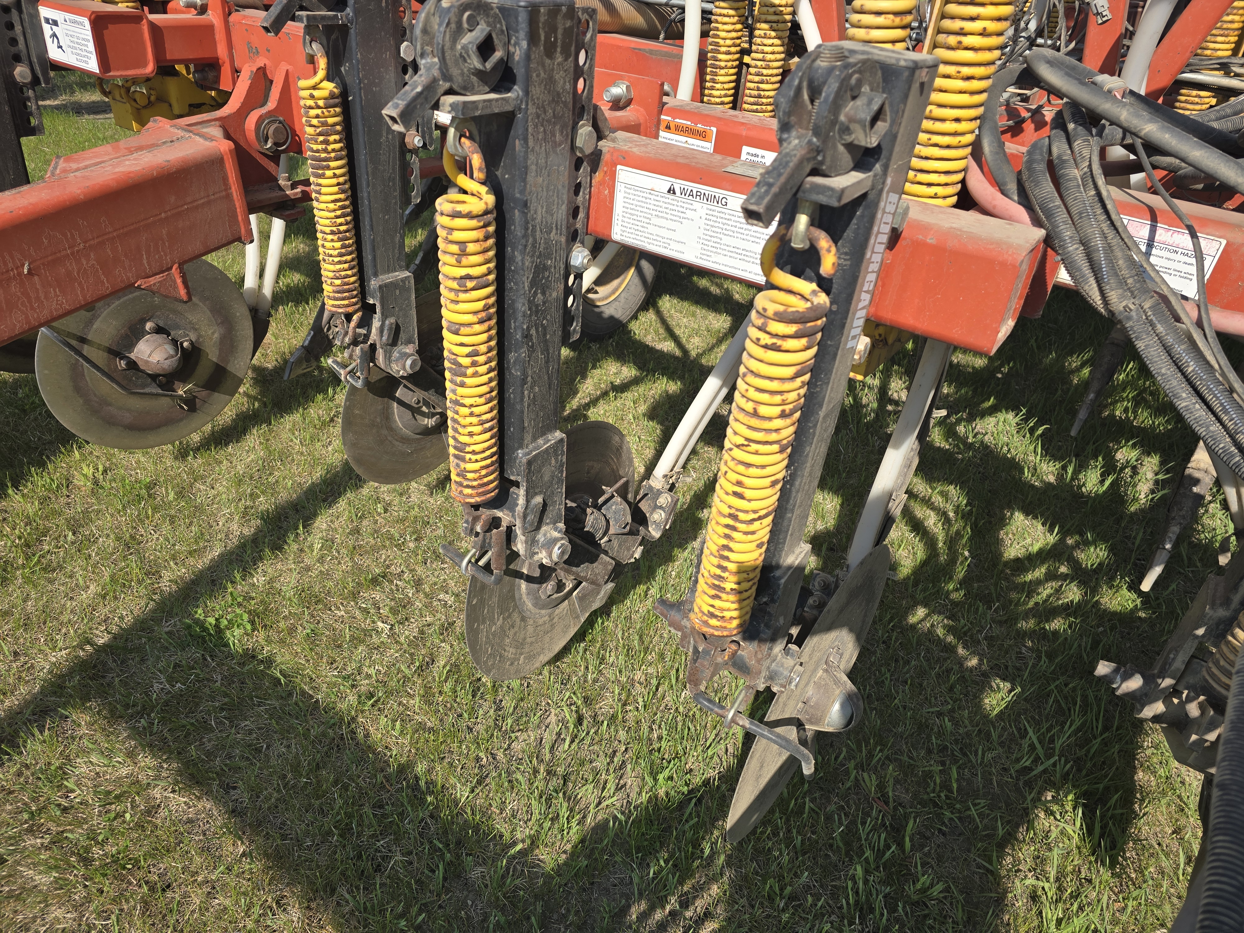 2006 Bourgault 8810-40 Air Drill