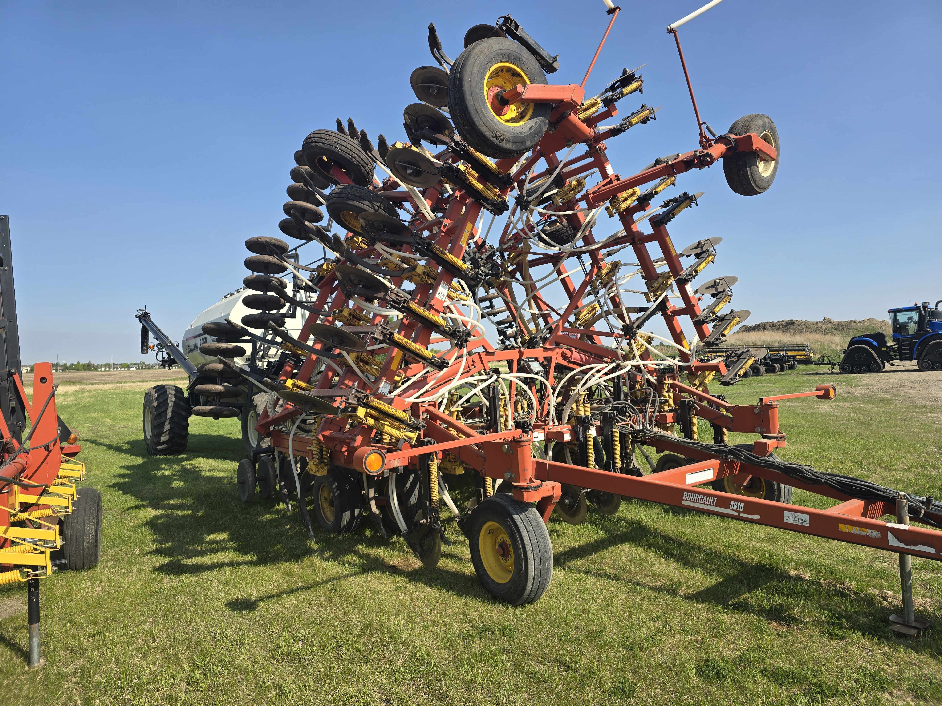 2006 Bourgault 8810-40 Air Drill