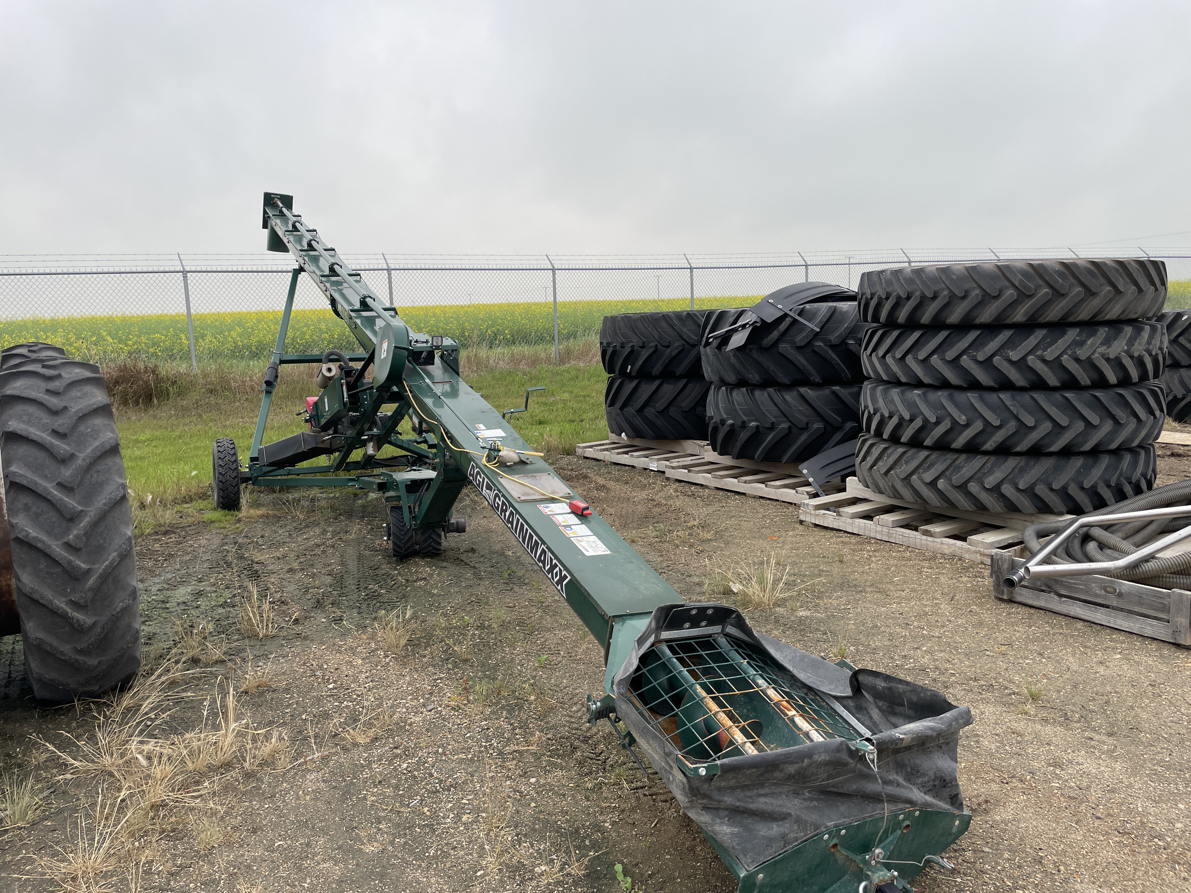 2022 GrainMaxx GMUTX44SPHCB Grain Auger