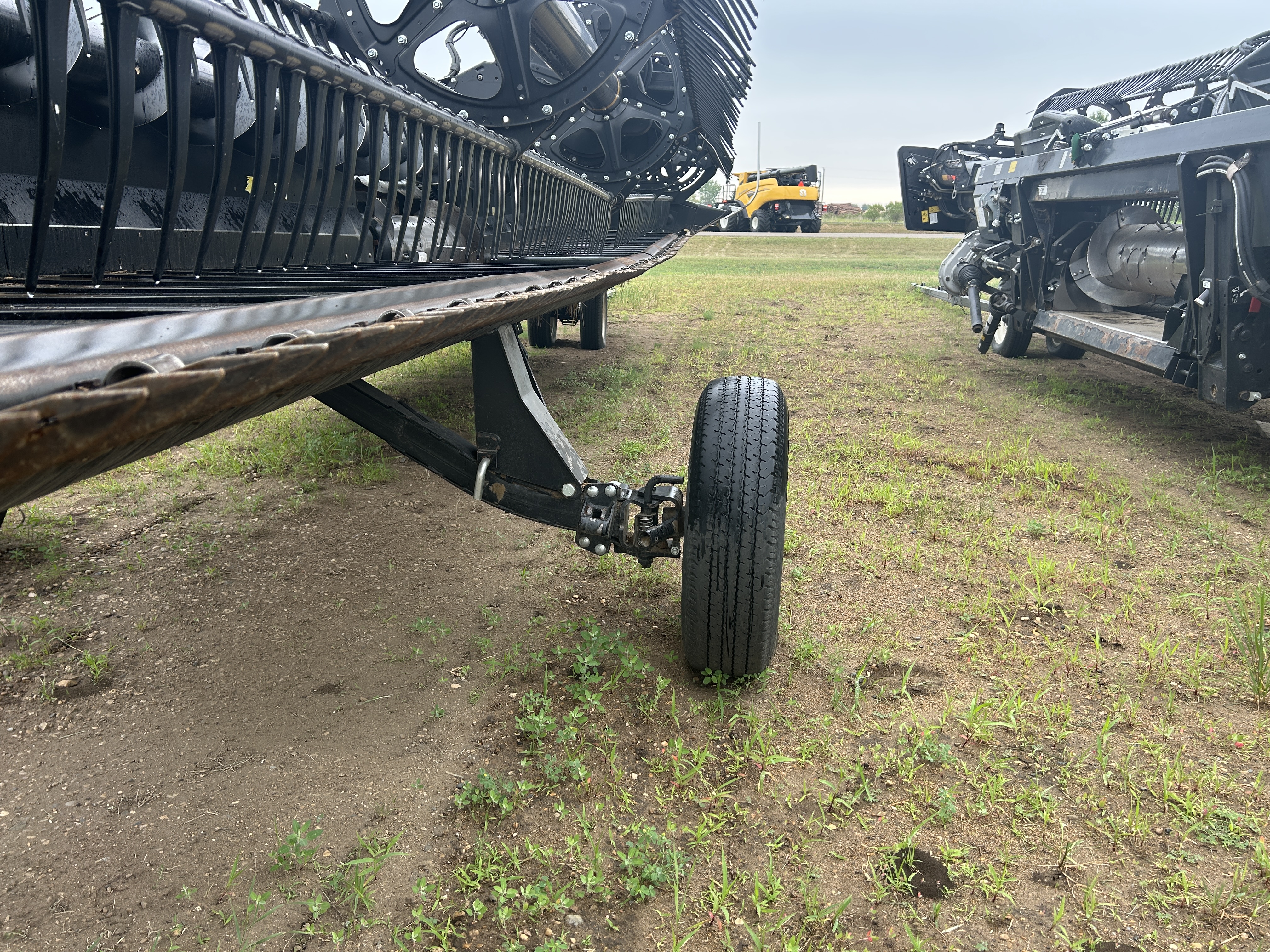 2018 MacDon FD135 Header Draper Flex