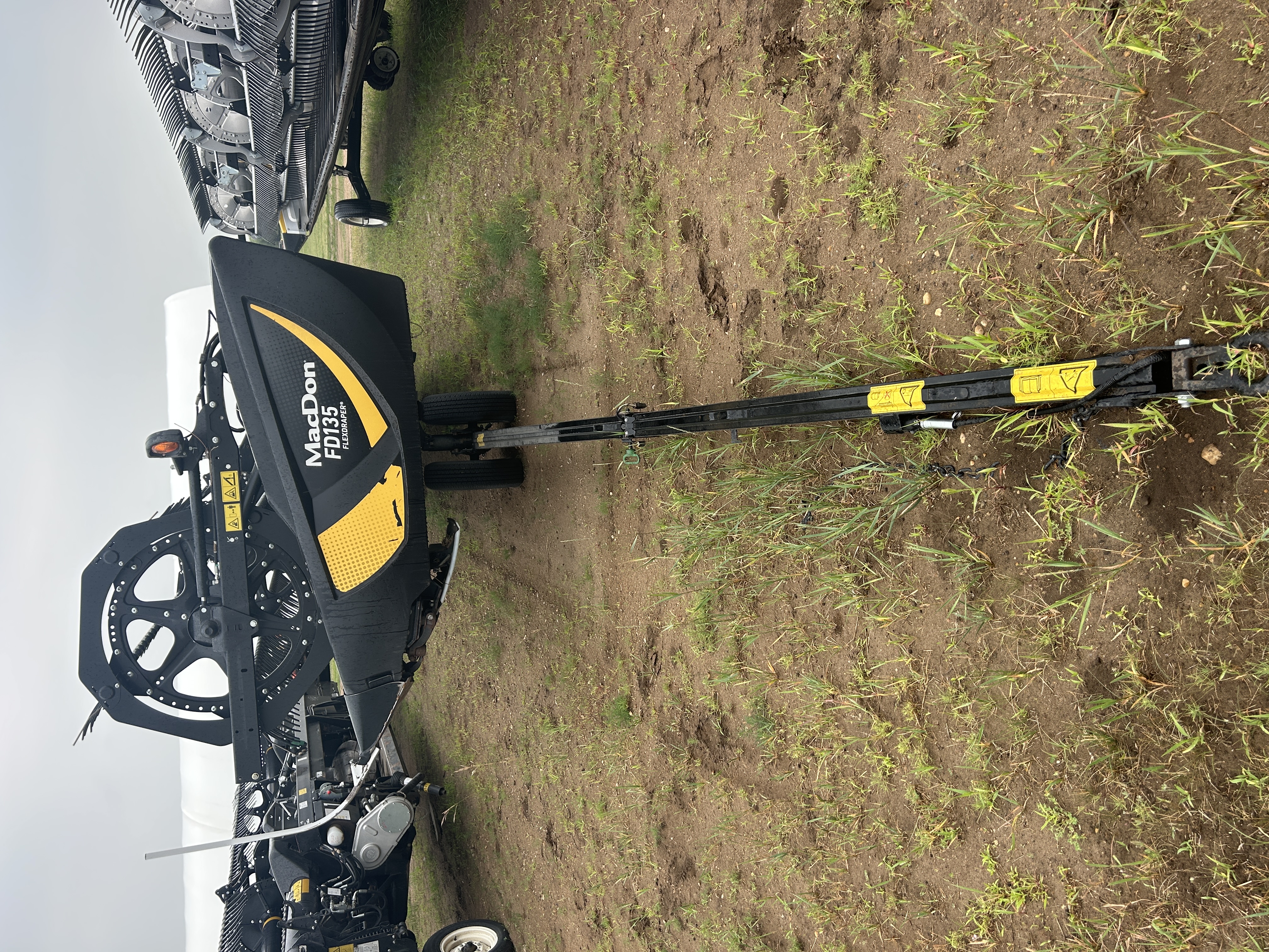 2018 MacDon FD135 Header Draper Flex