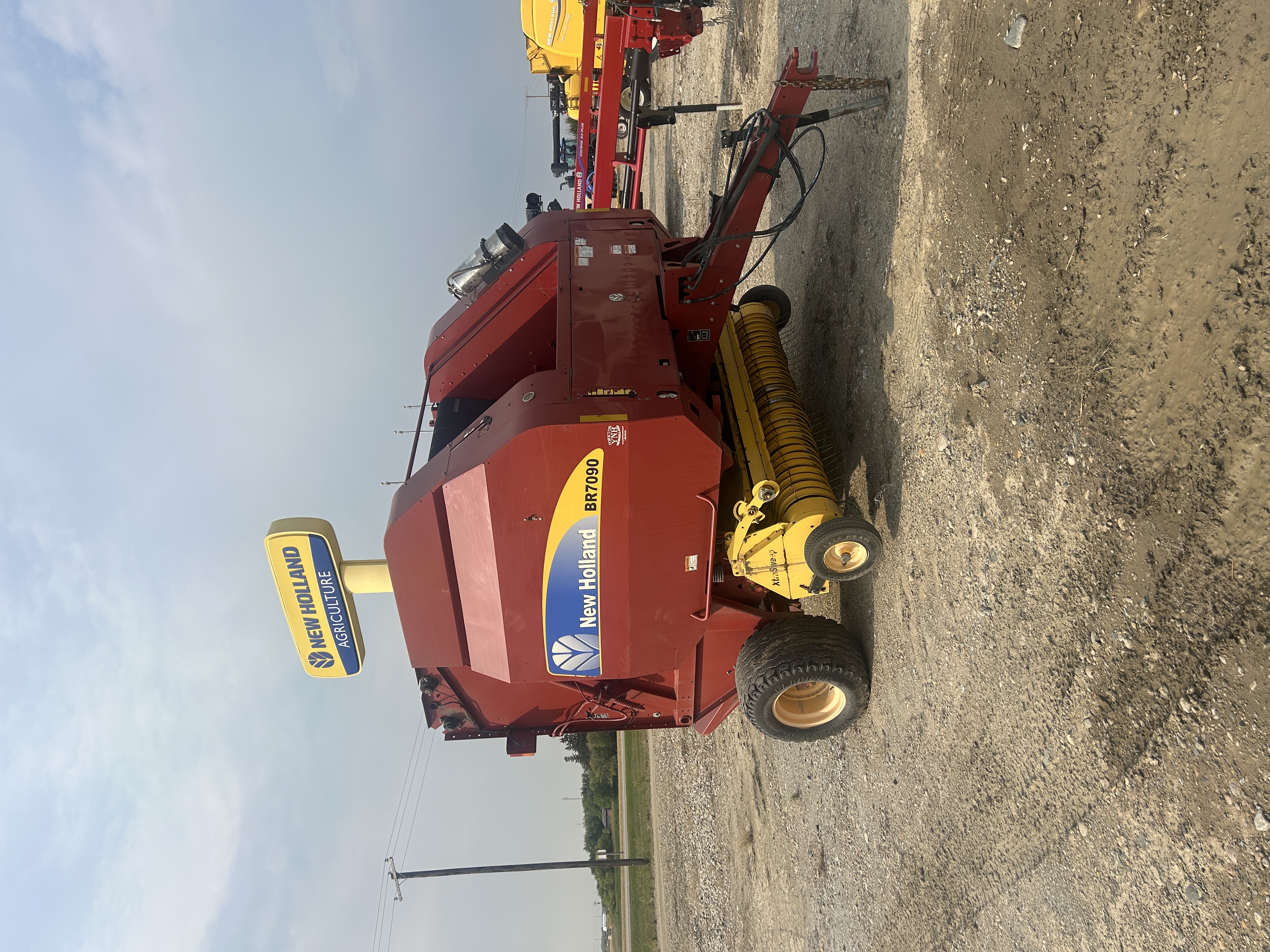 2013 New Holland BR7090 Baler/Round