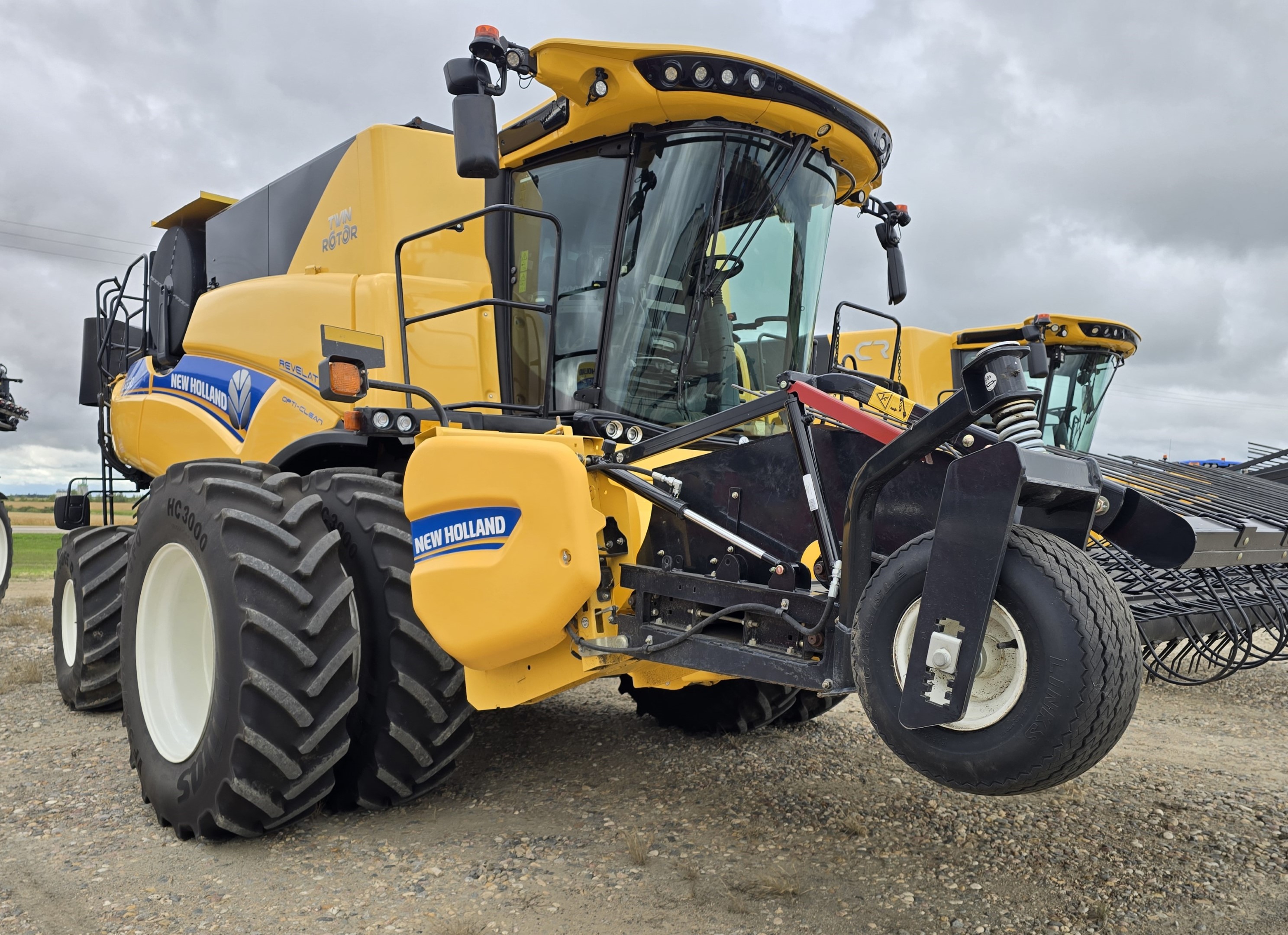 2021 New Holland CR9.90Z Combine