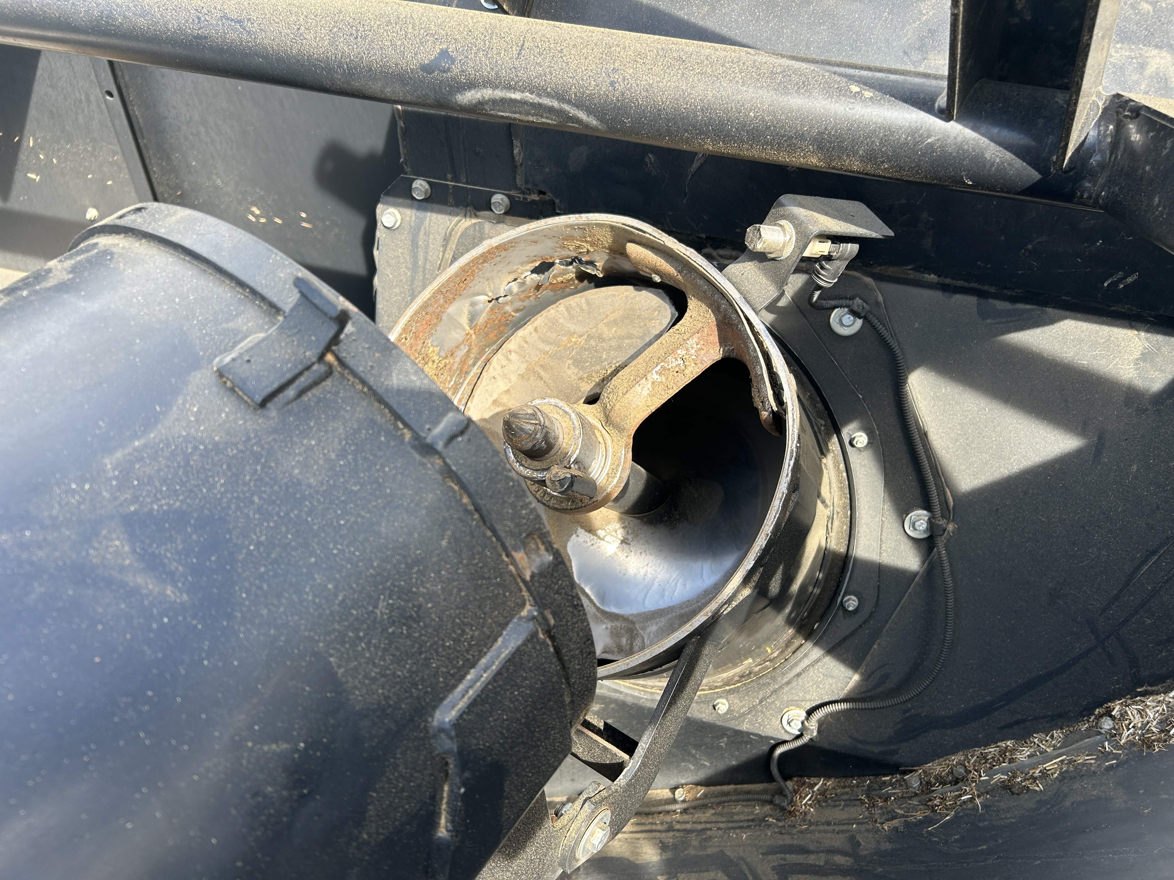 2017 New Holland CR8.90 Combine