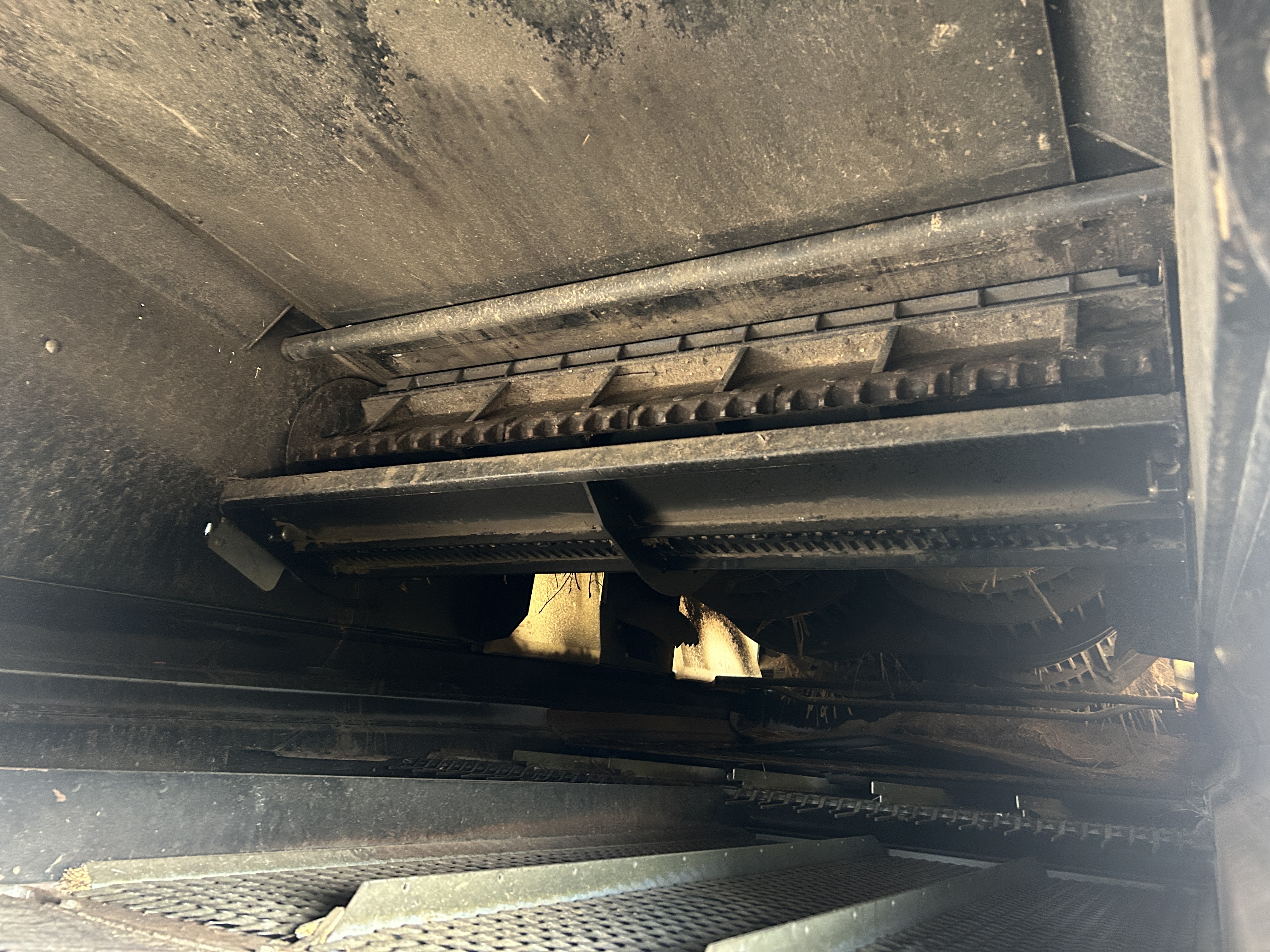 2017 New Holland CR8.90 Combine