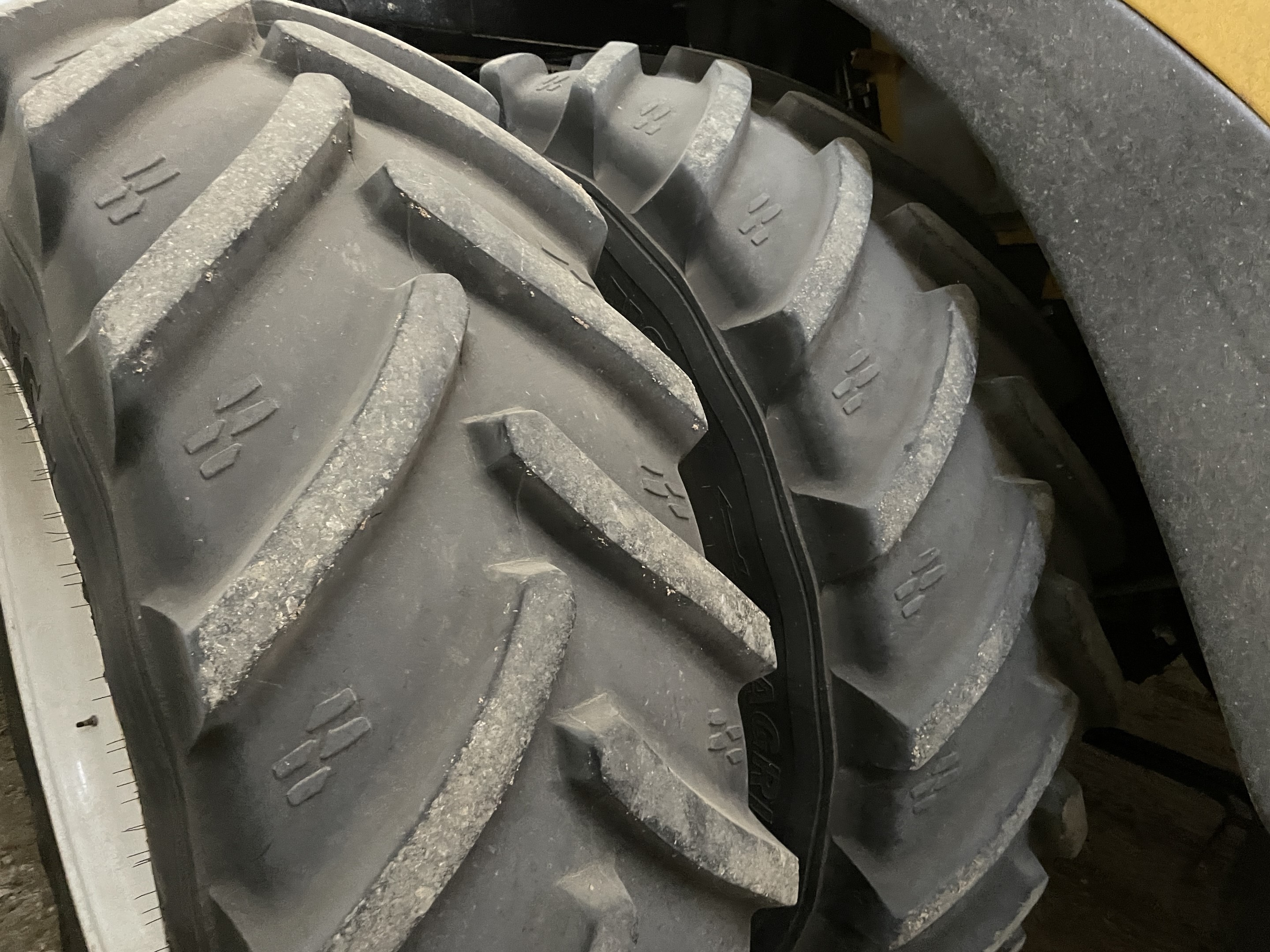 2019 New Holland CR9.90Z Combine