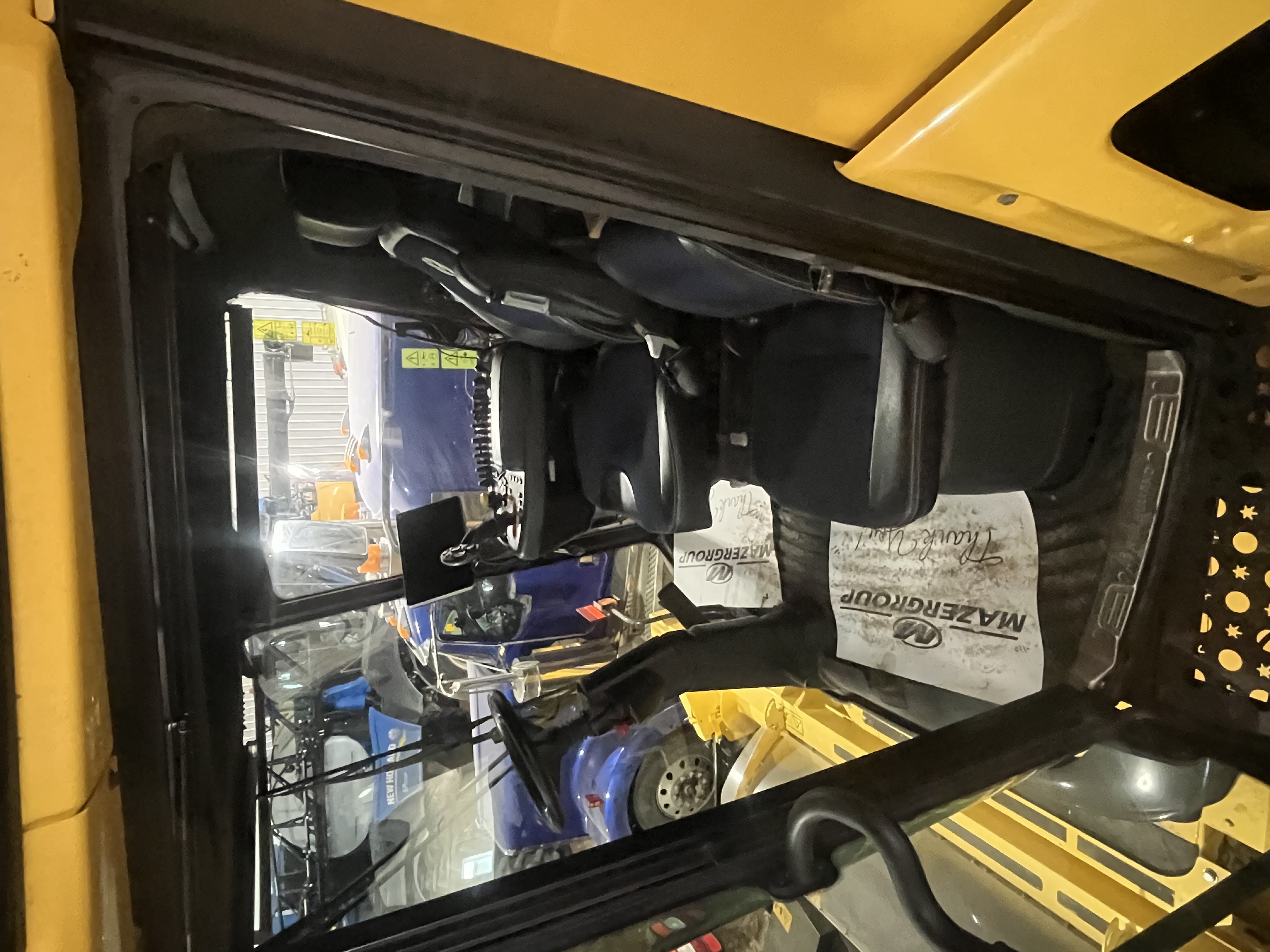 2021 New Holland CR9.90Z Combine