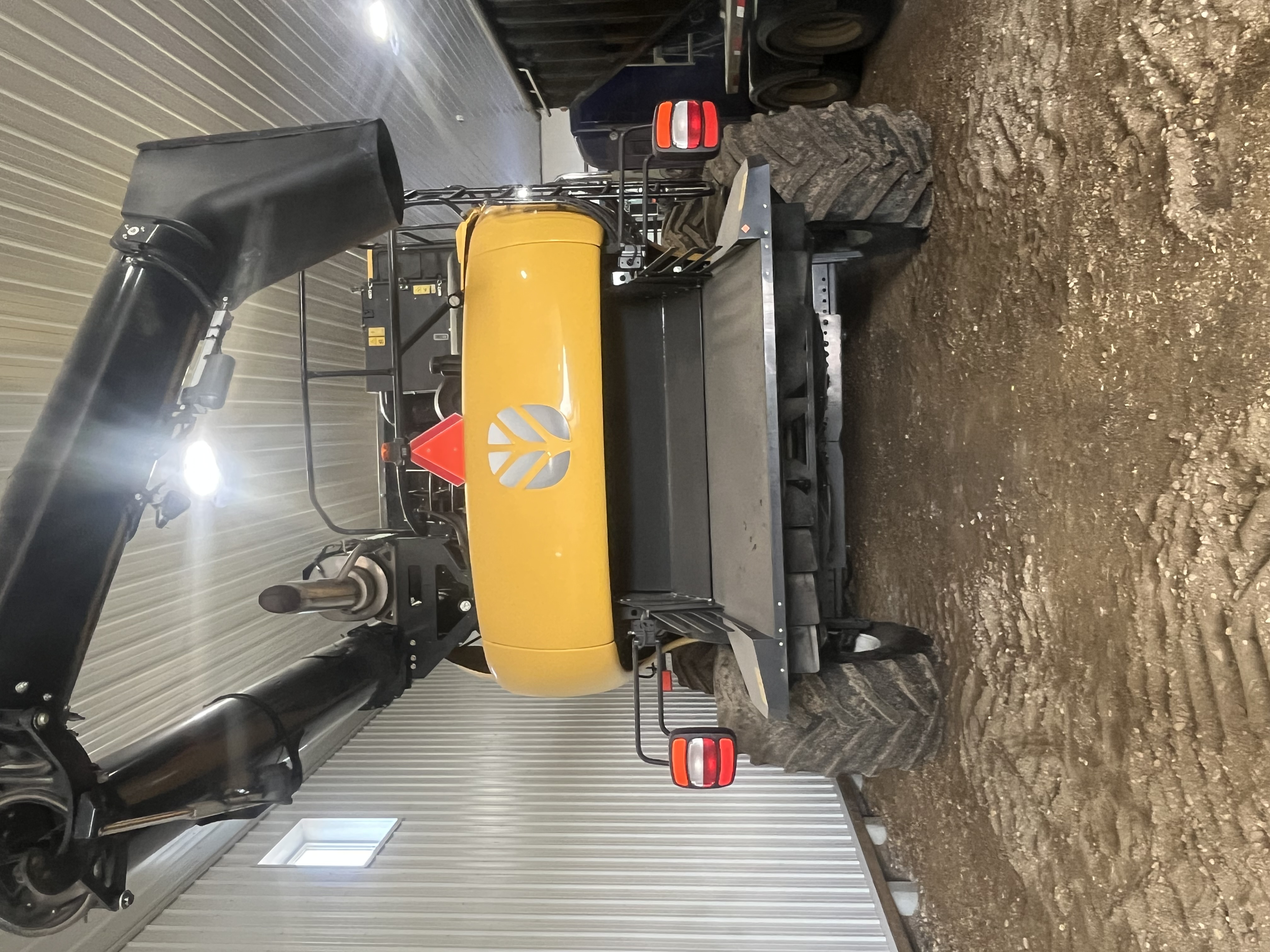 2021 New Holland CR9.90Z Combine