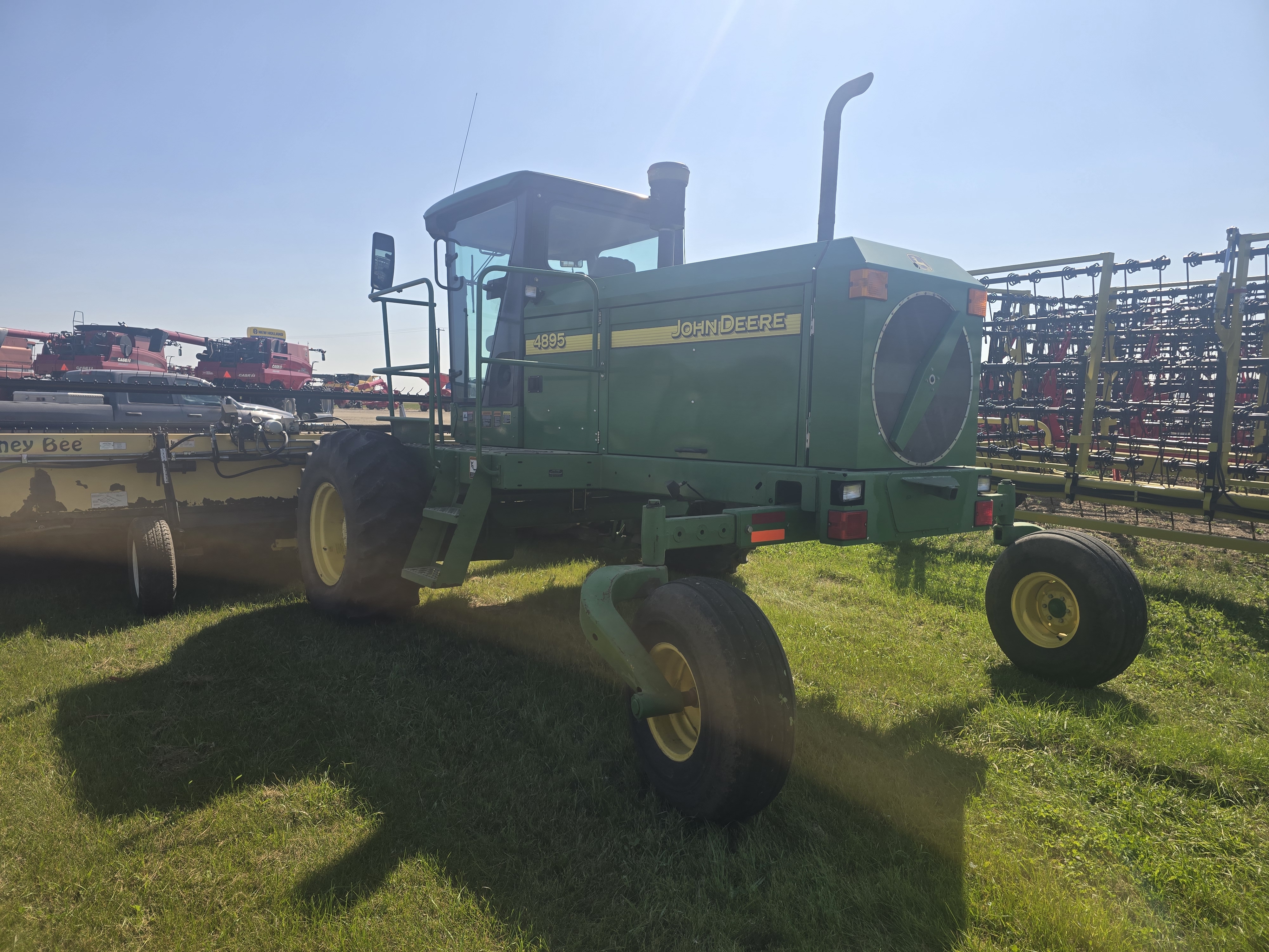 2006 John Deere 4895 Windrower